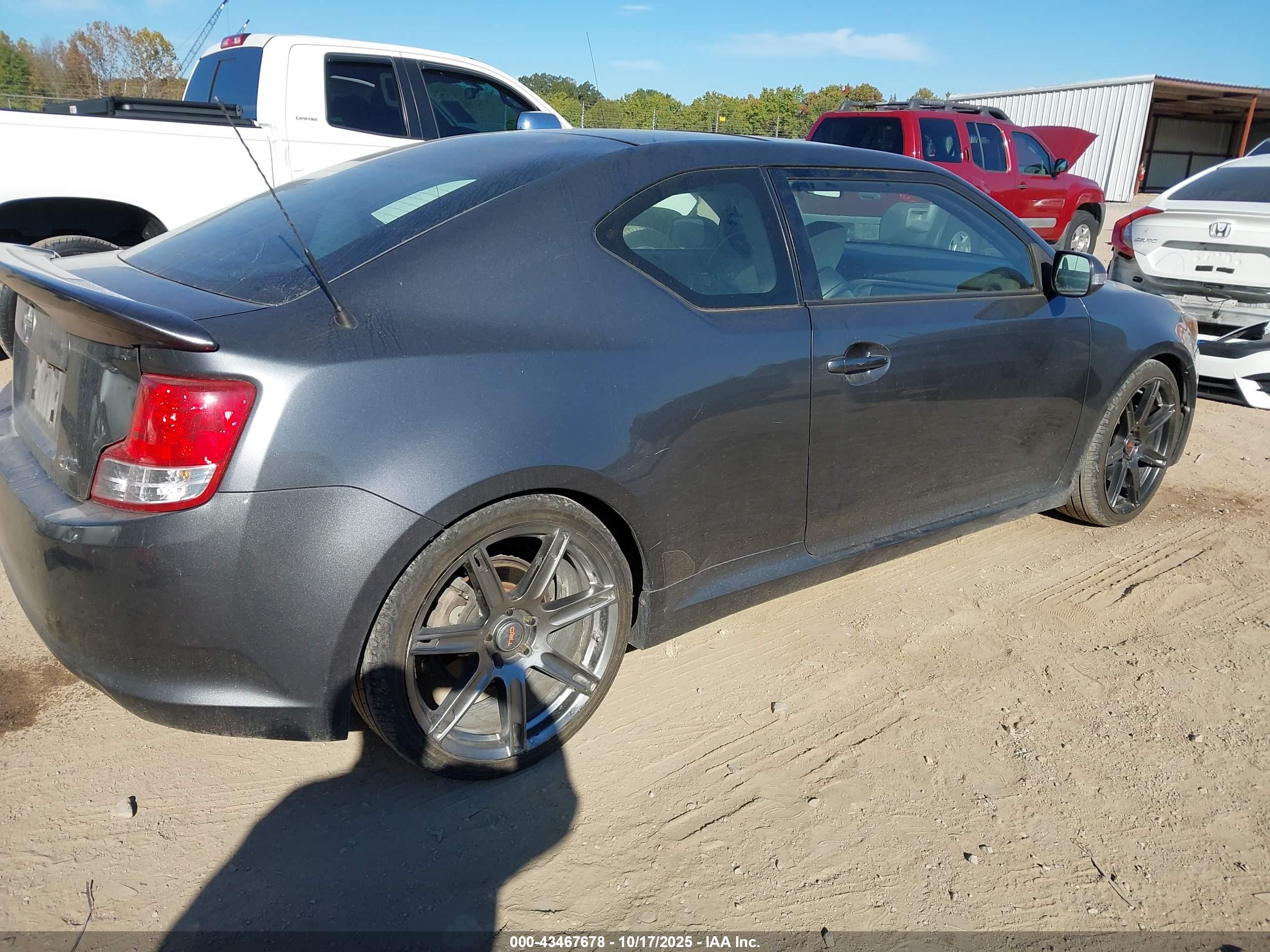 SCION TC image 4