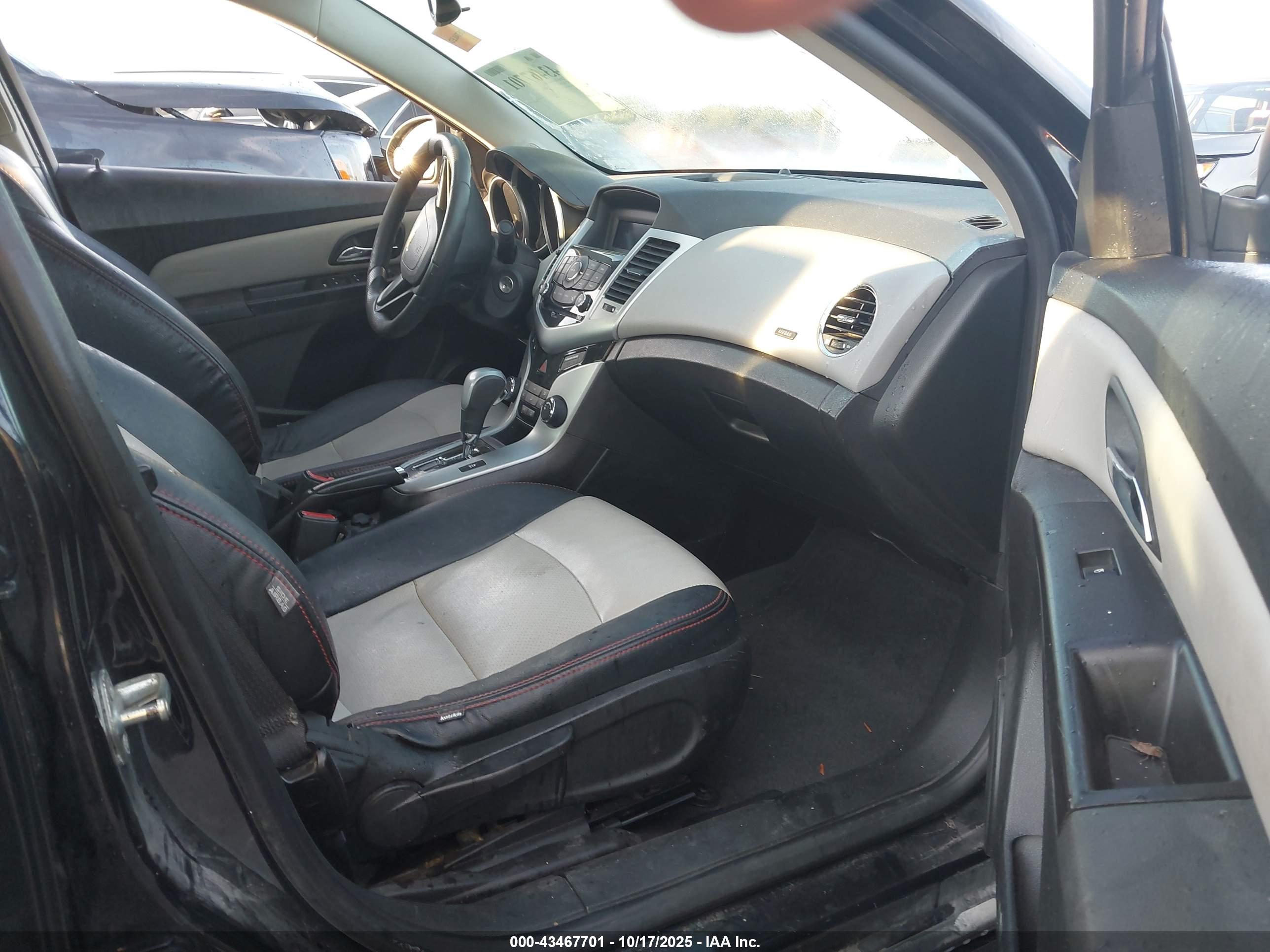 CHEVROLET CRUZE image 5