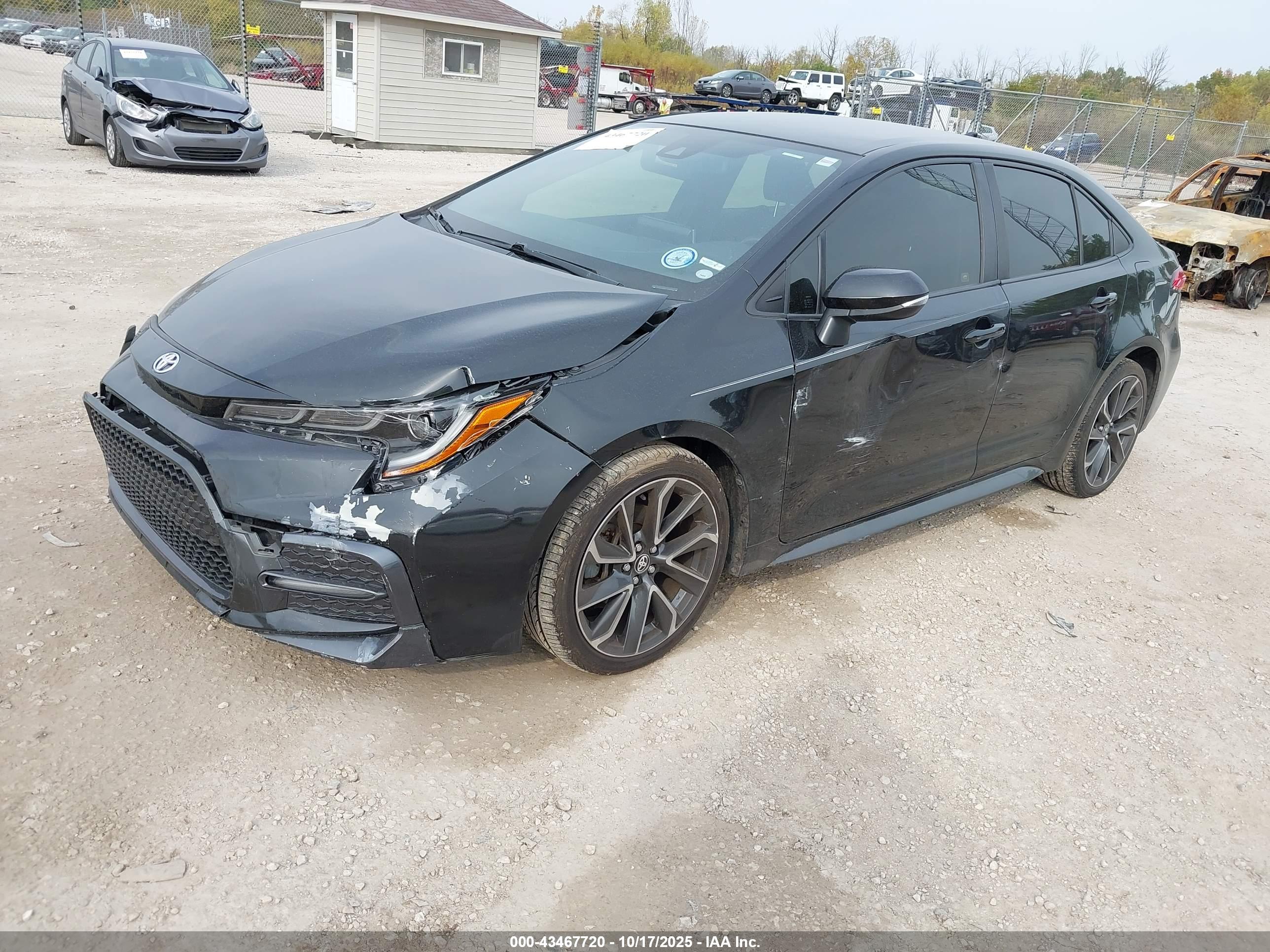 TOYOTA COROLLA image 2