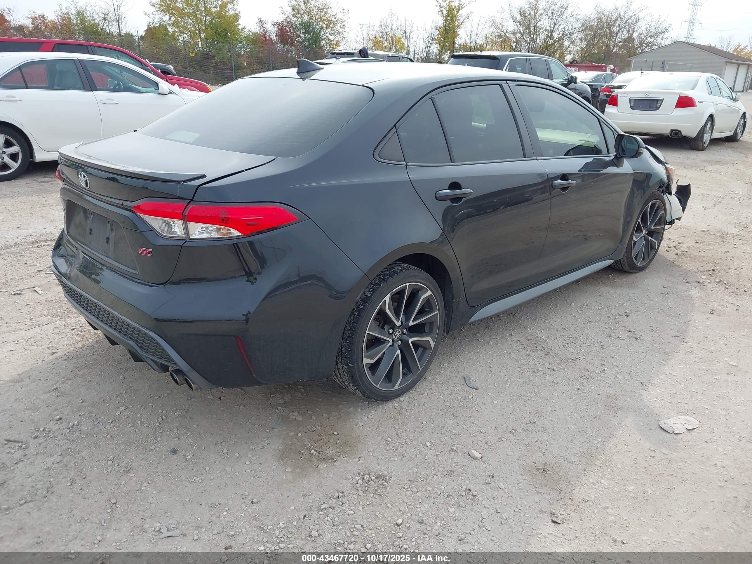 TOYOTA COROLLA image 4