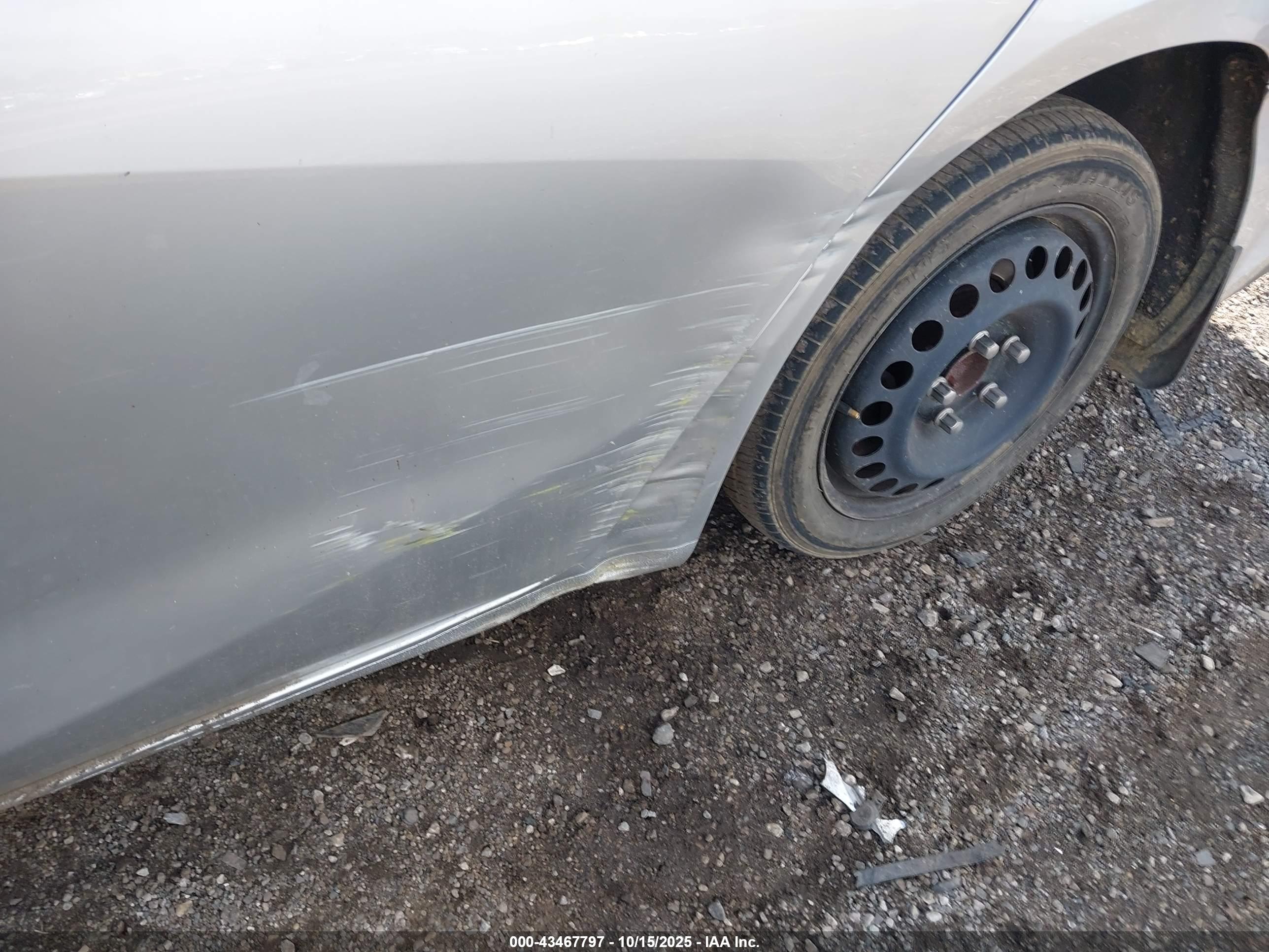 CHEVROLET MALIBU image 6