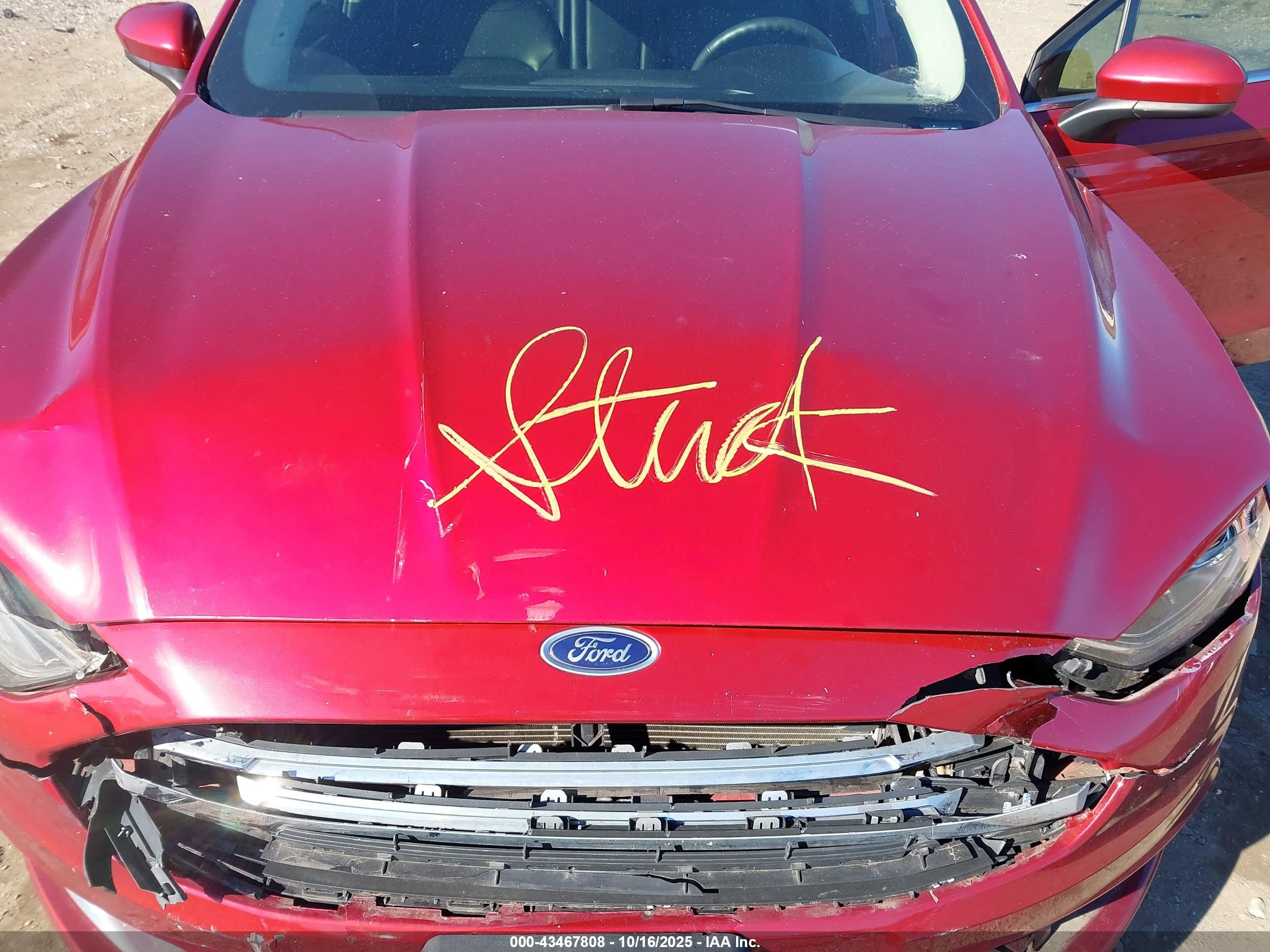 FORD FUSION image 10