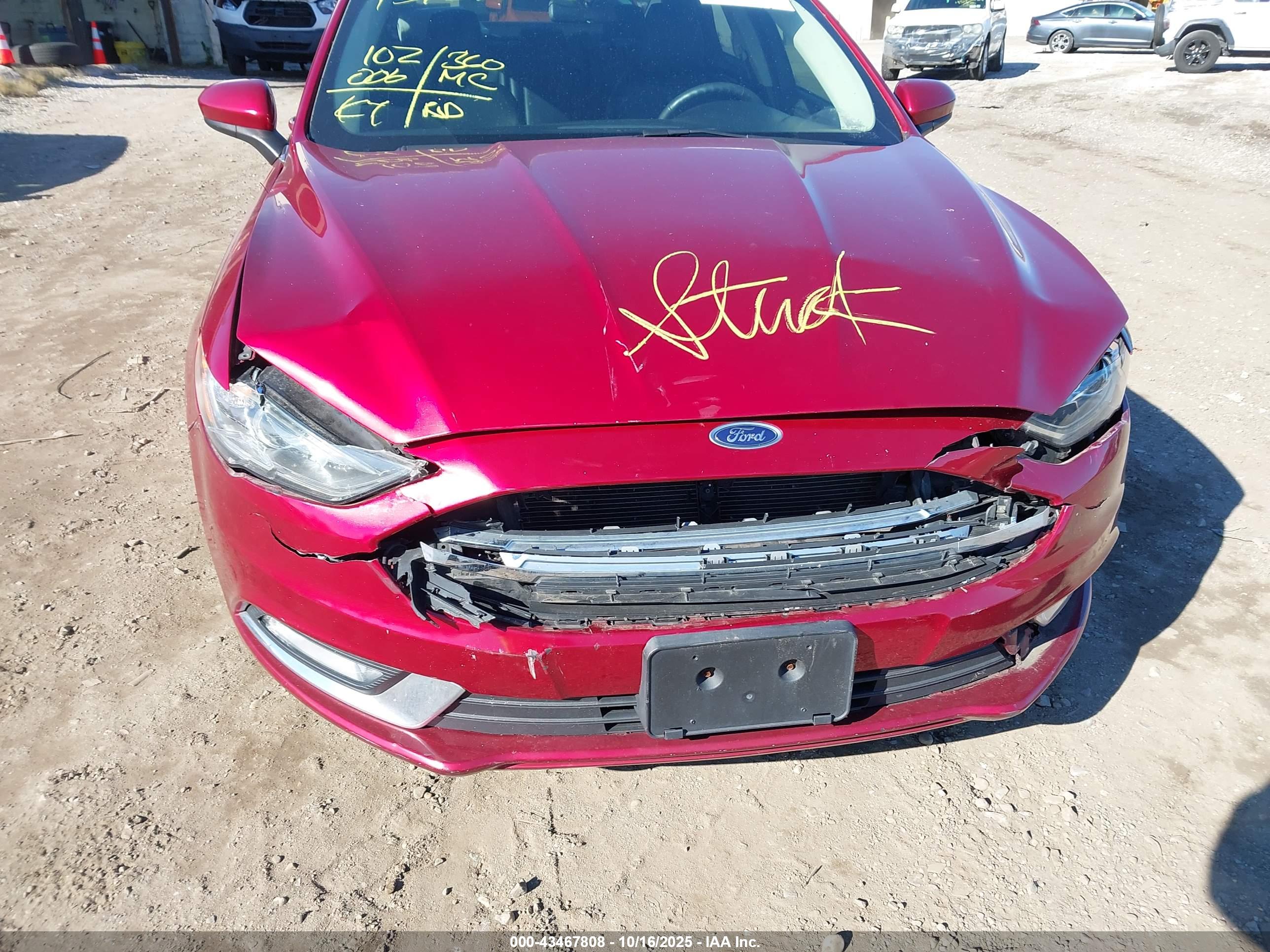 FORD FUSION image 6
