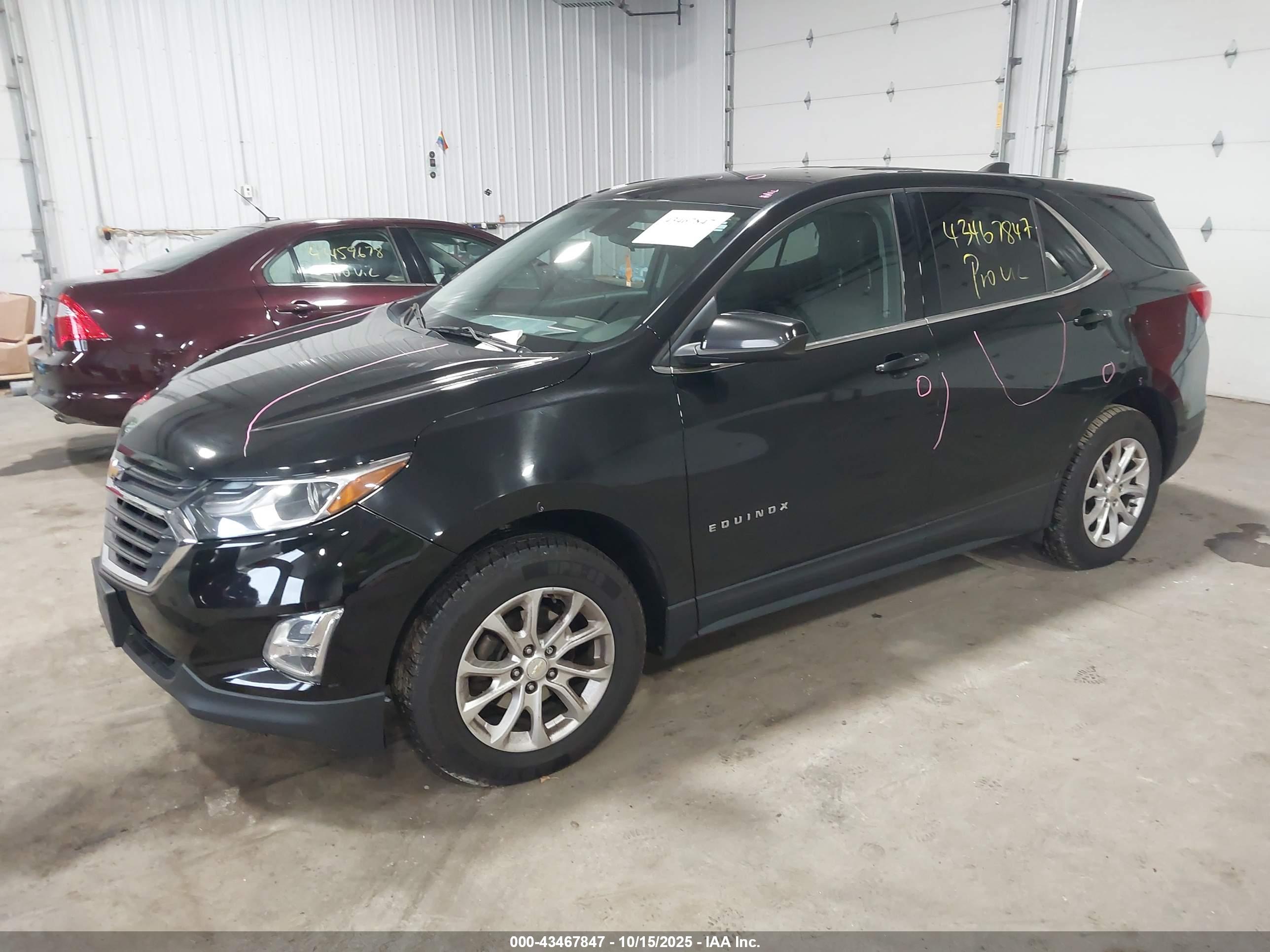 CHEVROLET EQUINOX image 2