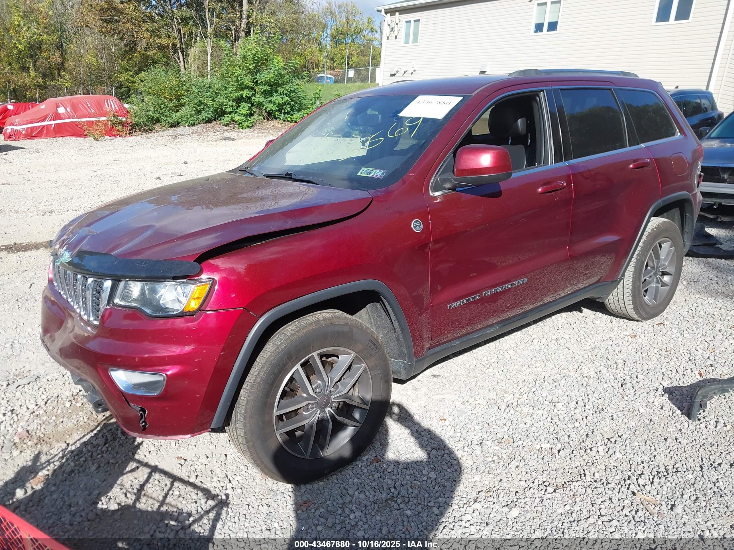 JEEP GRAND image 2