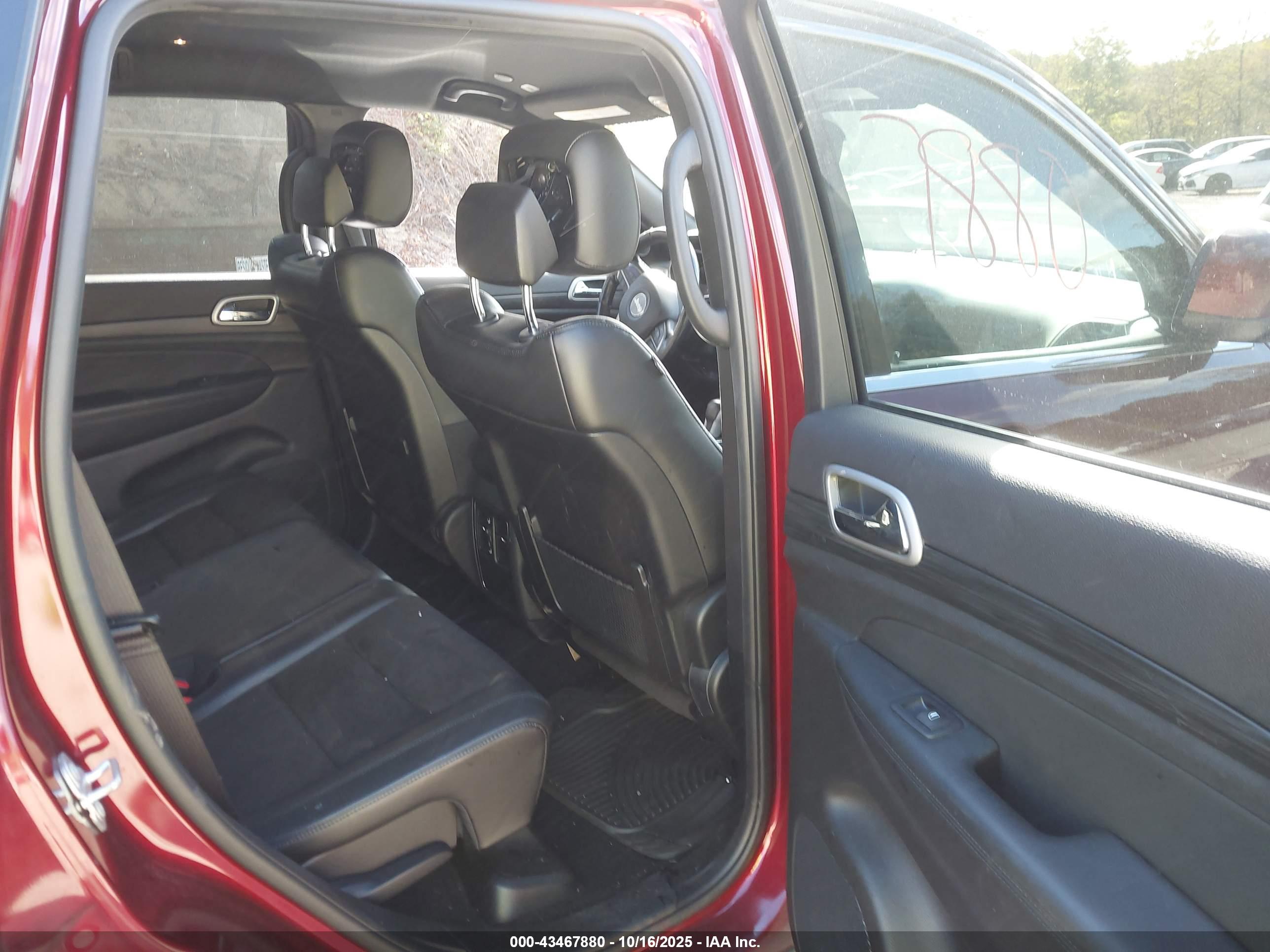 JEEP GRAND image 8