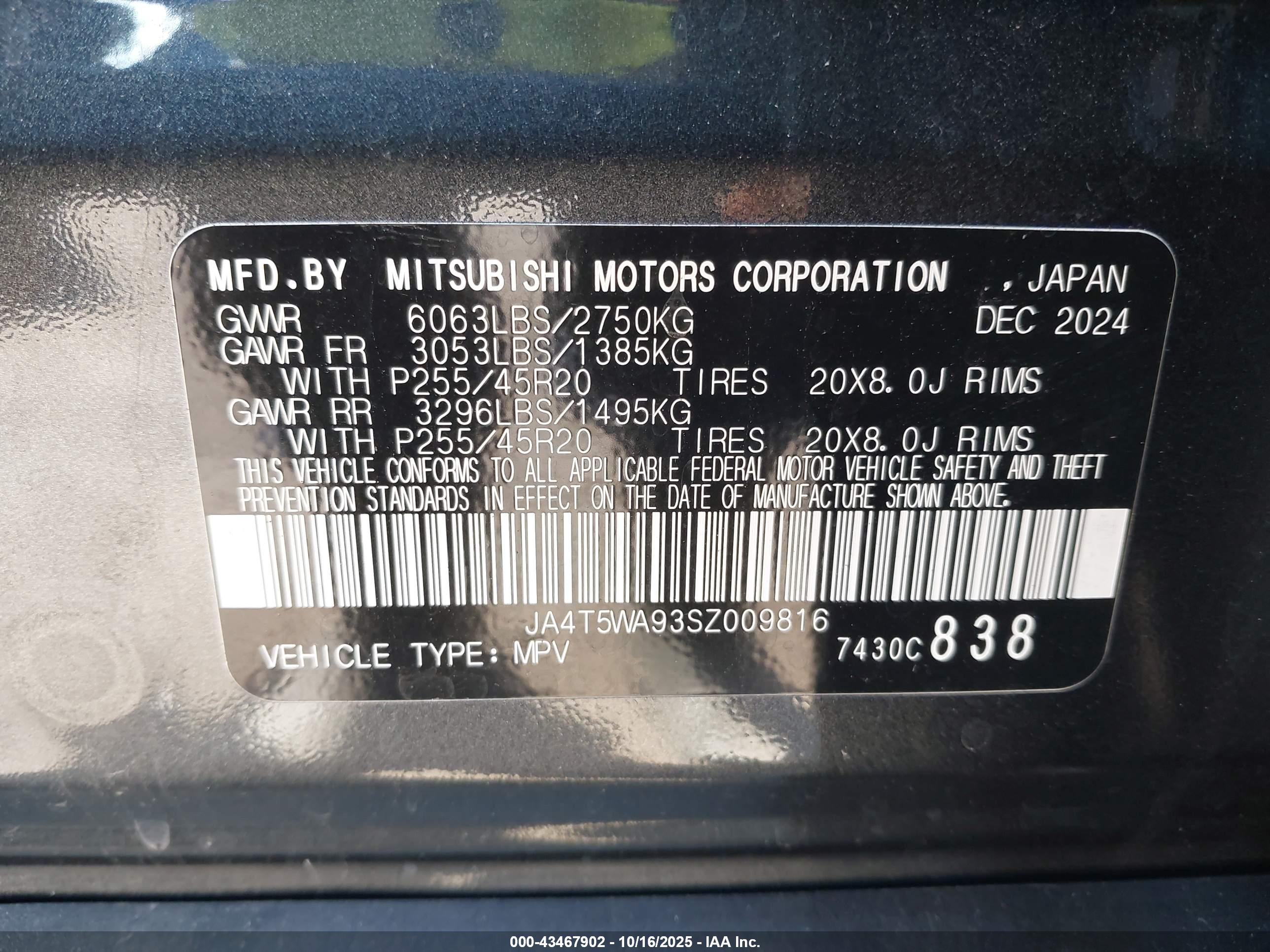 MITSUBISHI OUTLANDER image 9