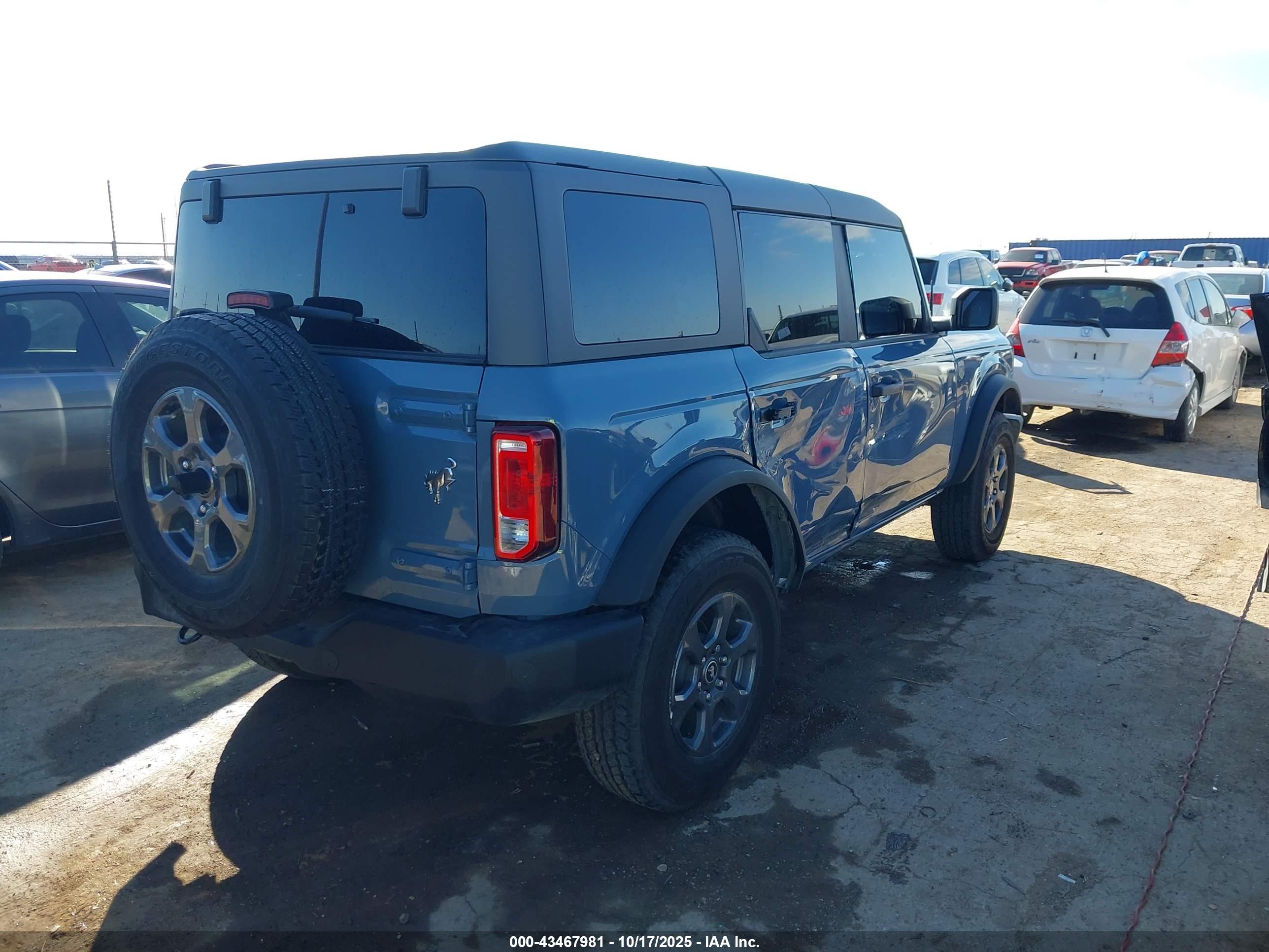 FORD BRONCO image 4