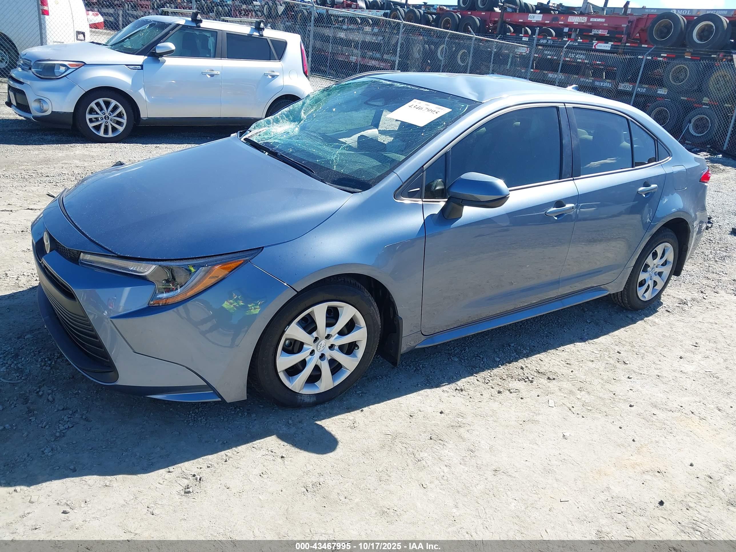 TOYOTA COROLLA image 2