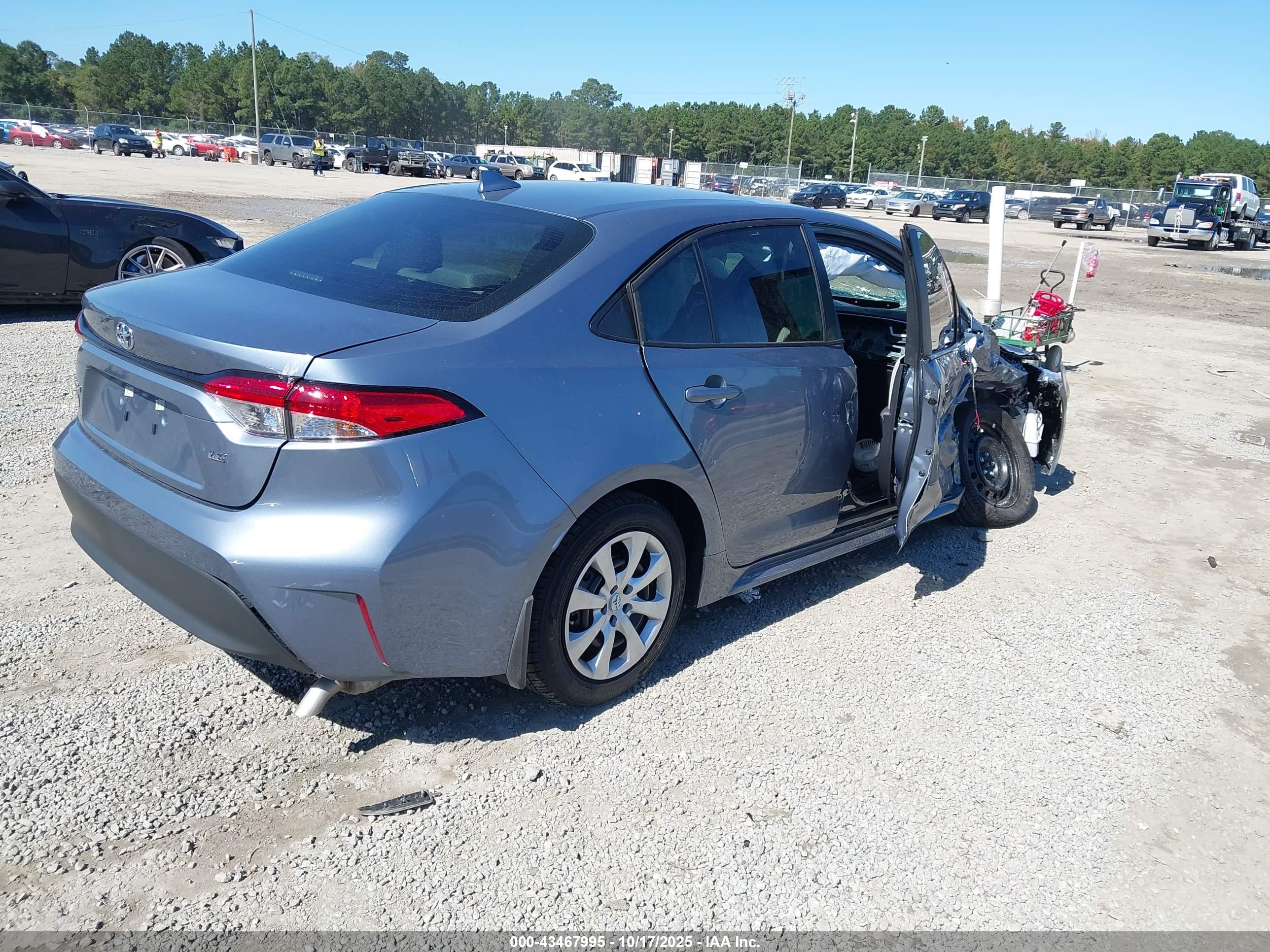 TOYOTA COROLLA image 4