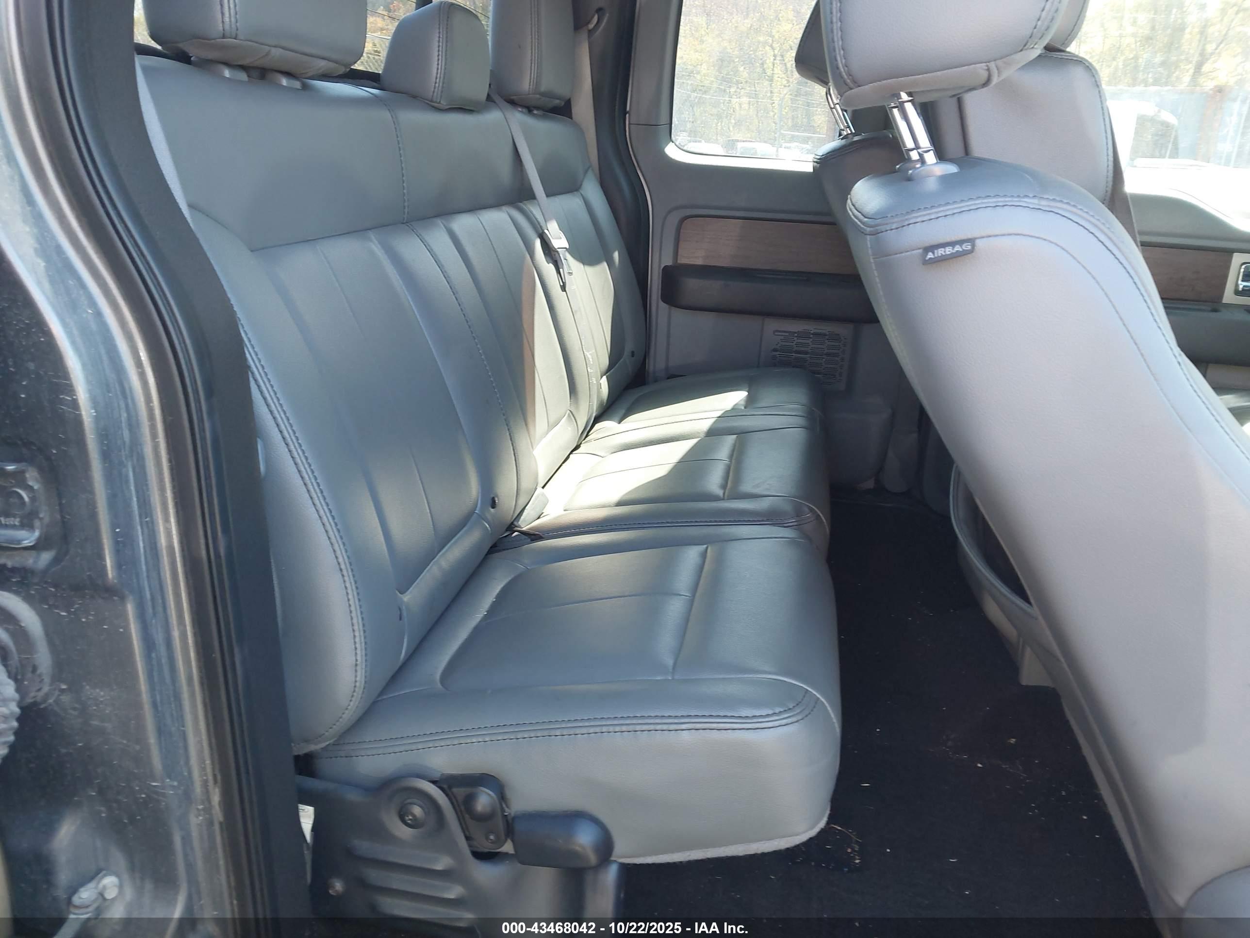 FORD F-150 image 8