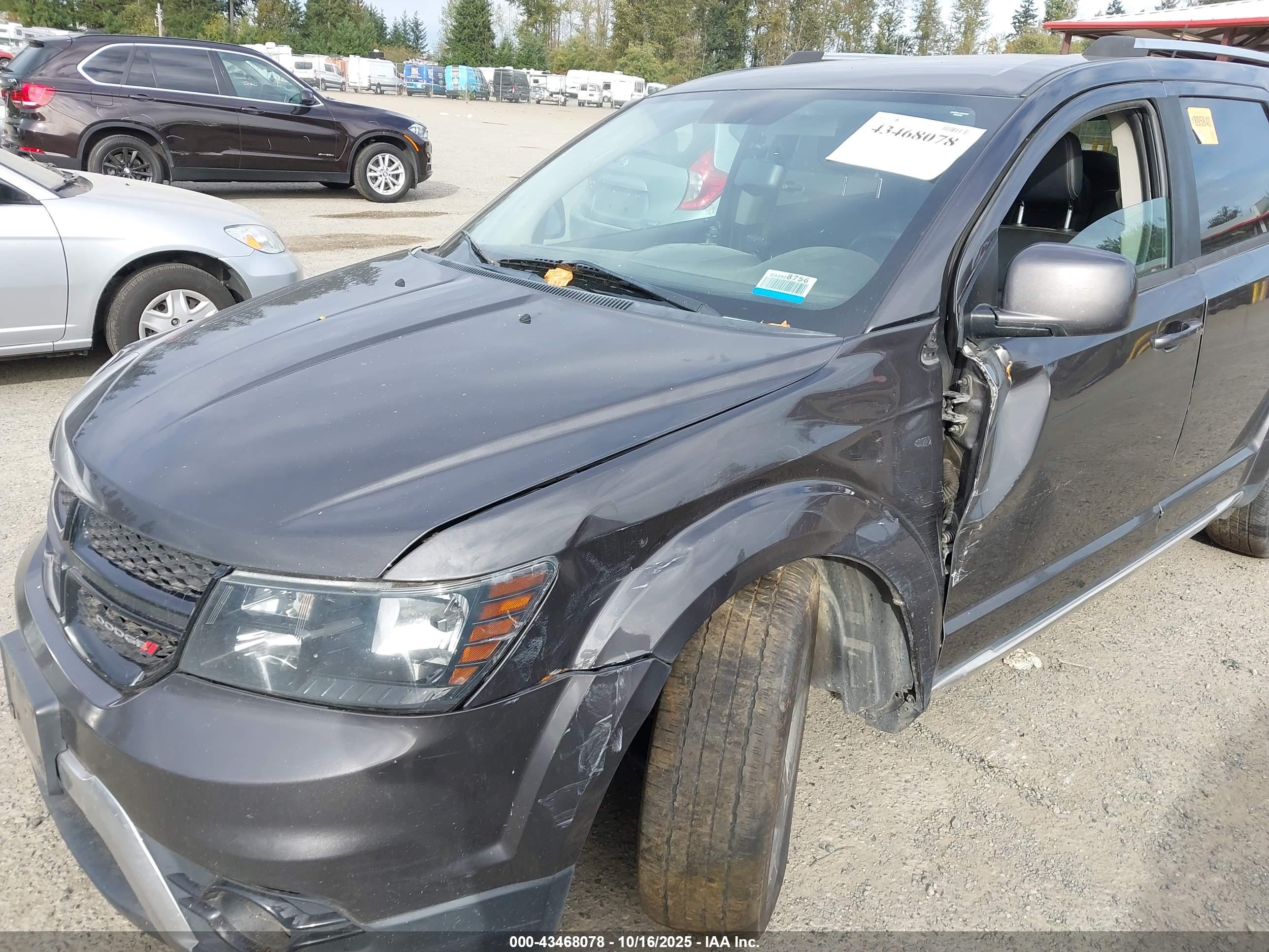 DODGE JOURNEY image 6