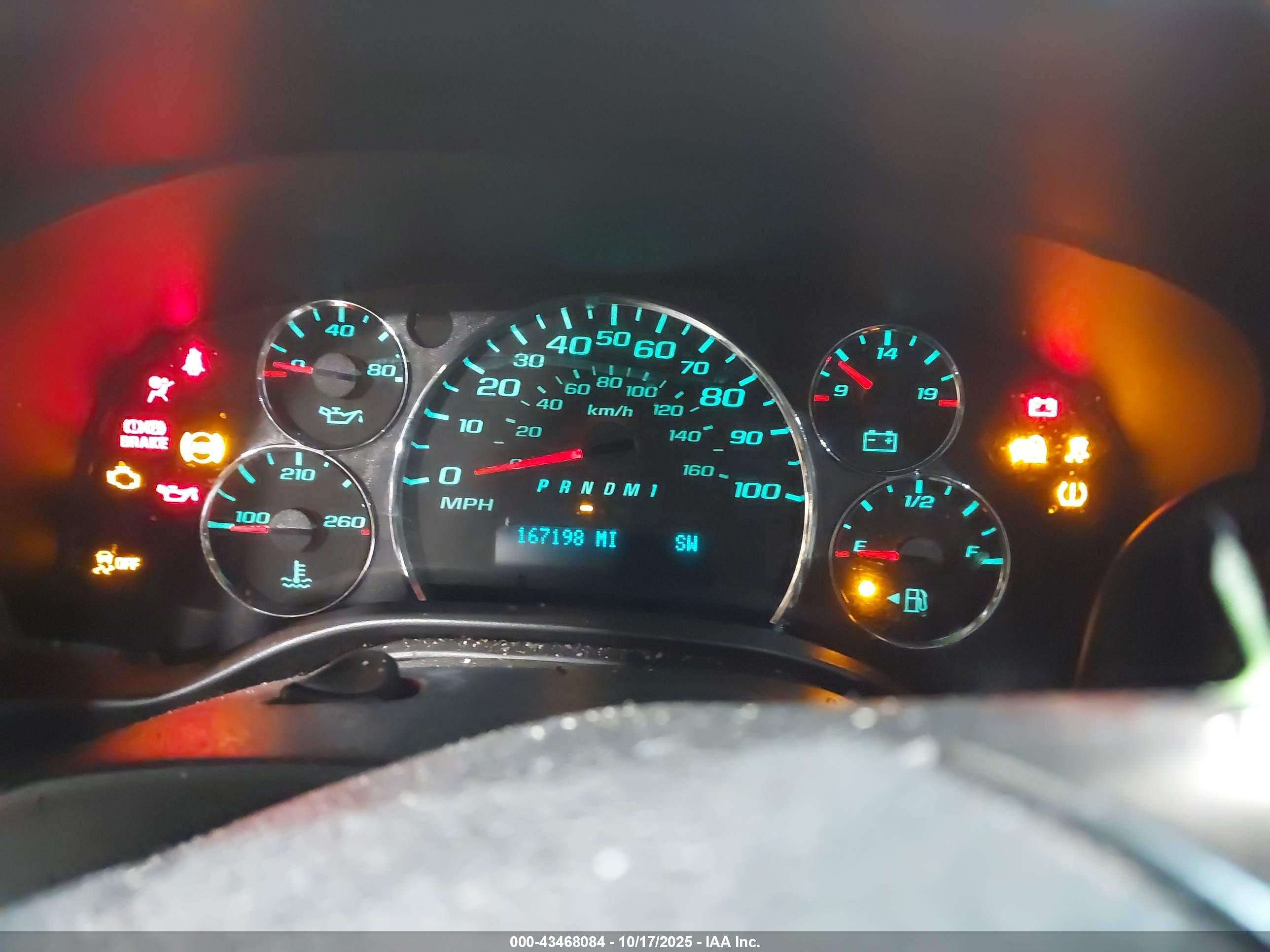 CHEVROLET EXPRESS image 7