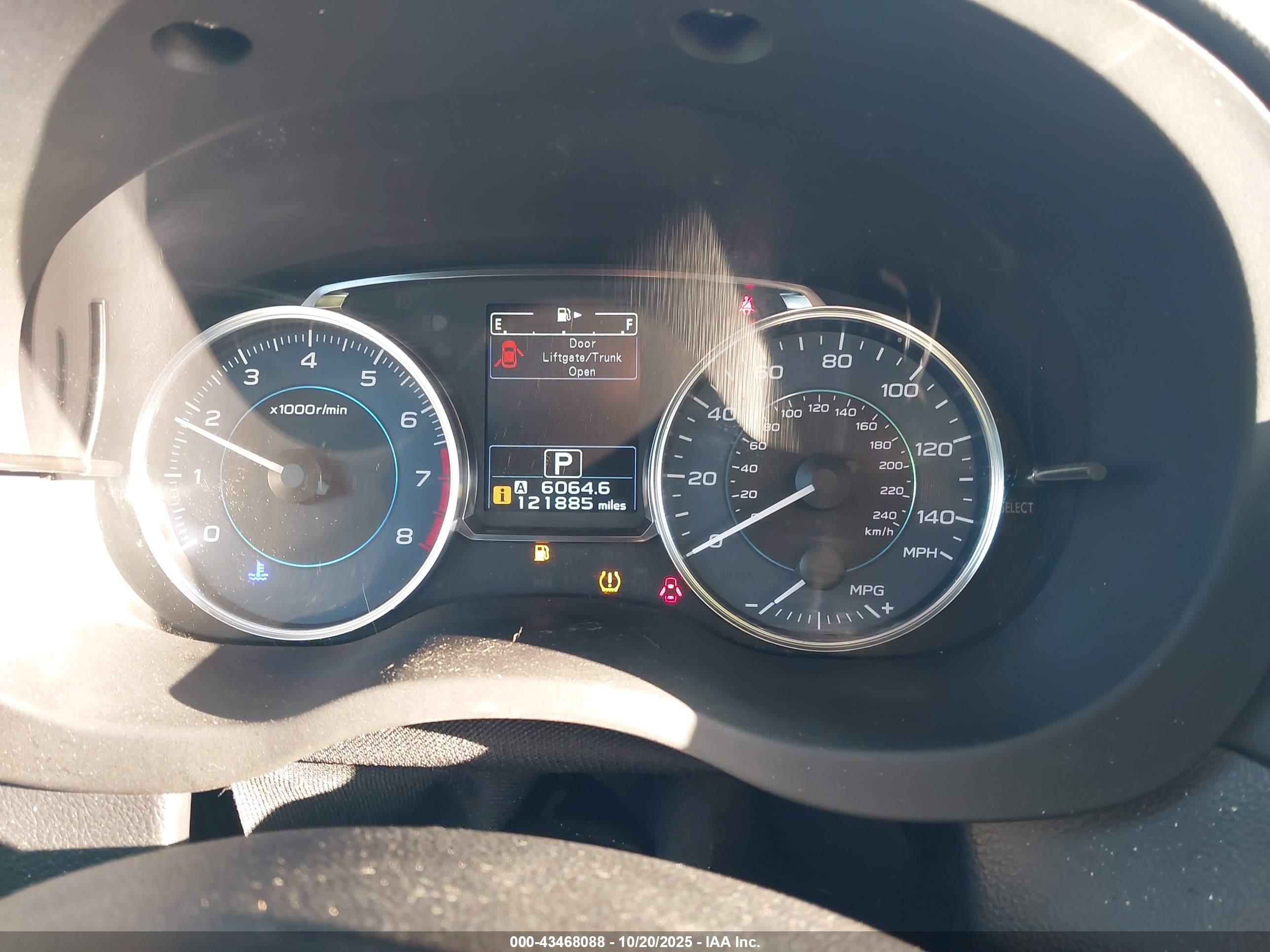 SUBARU CROSSTREK image 7