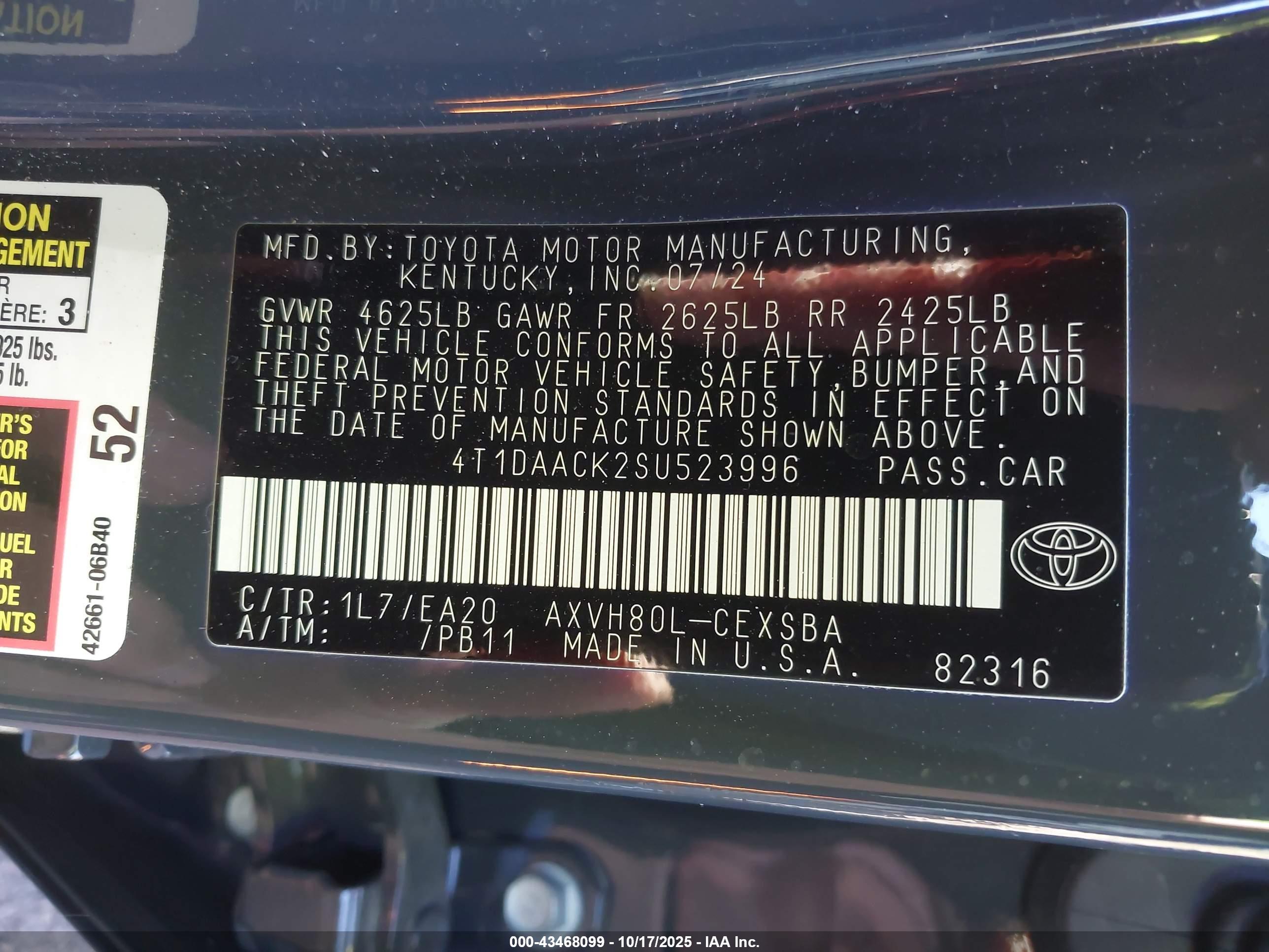 TOYOTA CAMRY image 9