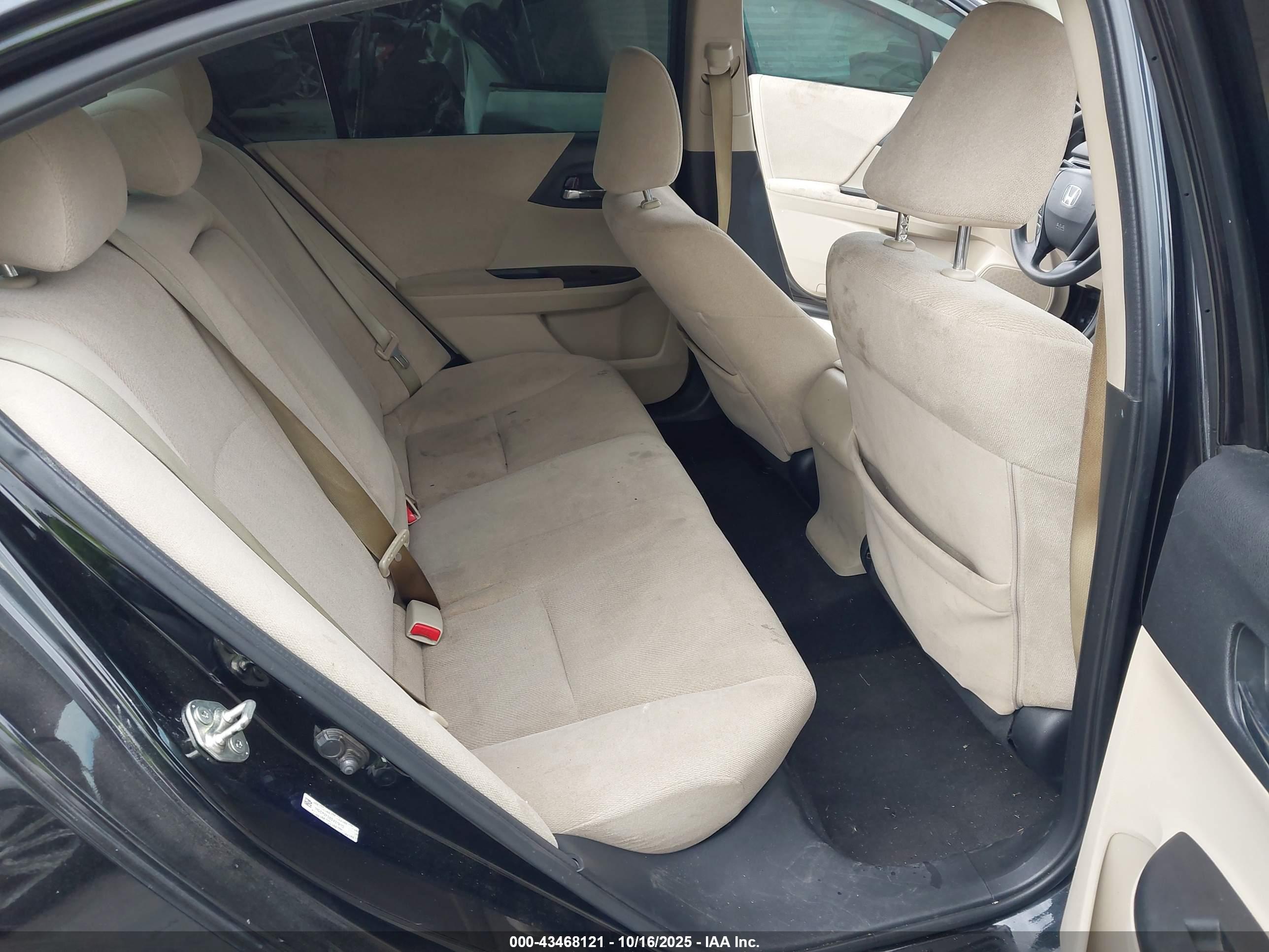 HONDA ACCORD image 8