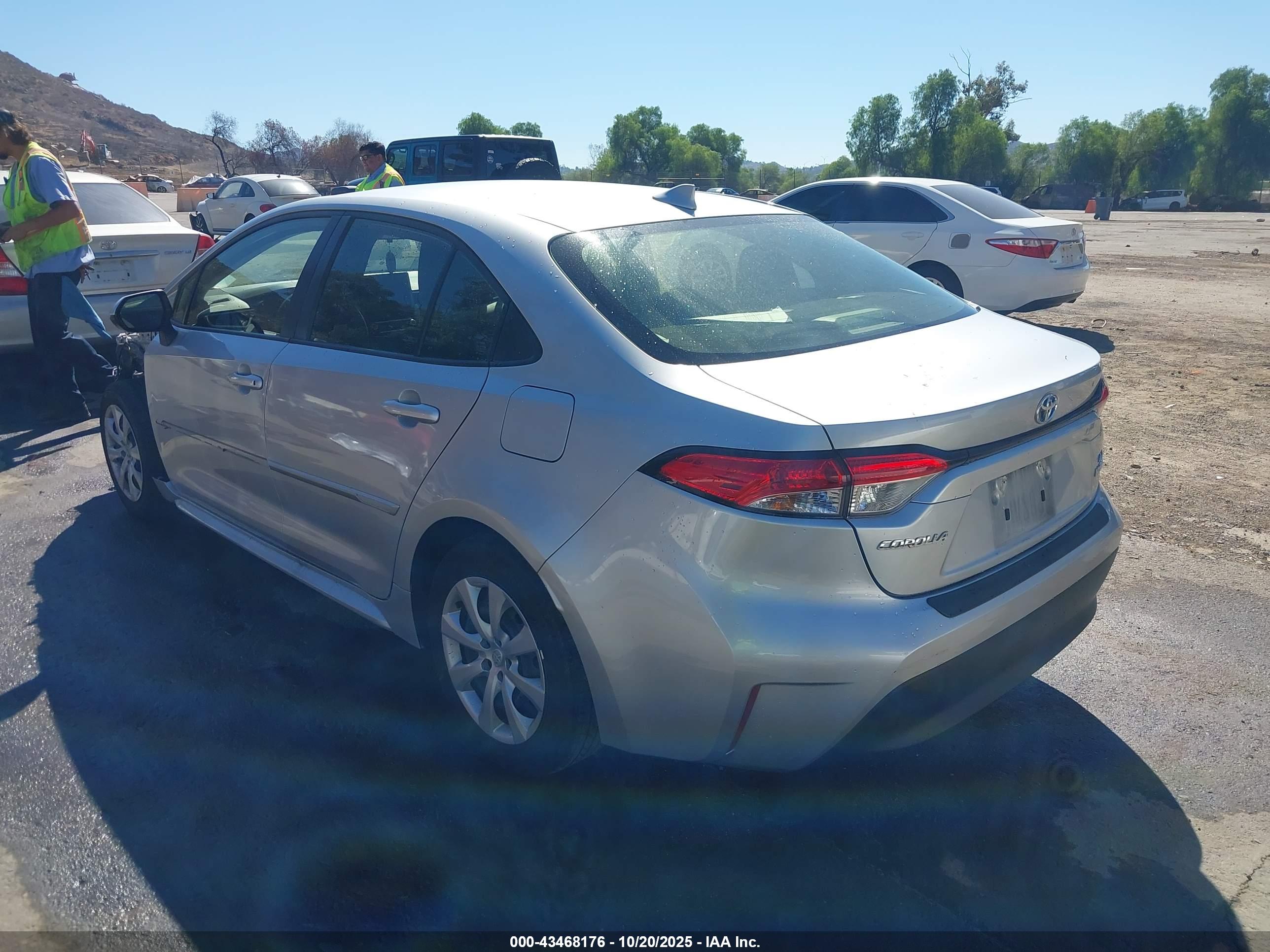 TOYOTA COROLLA image 3