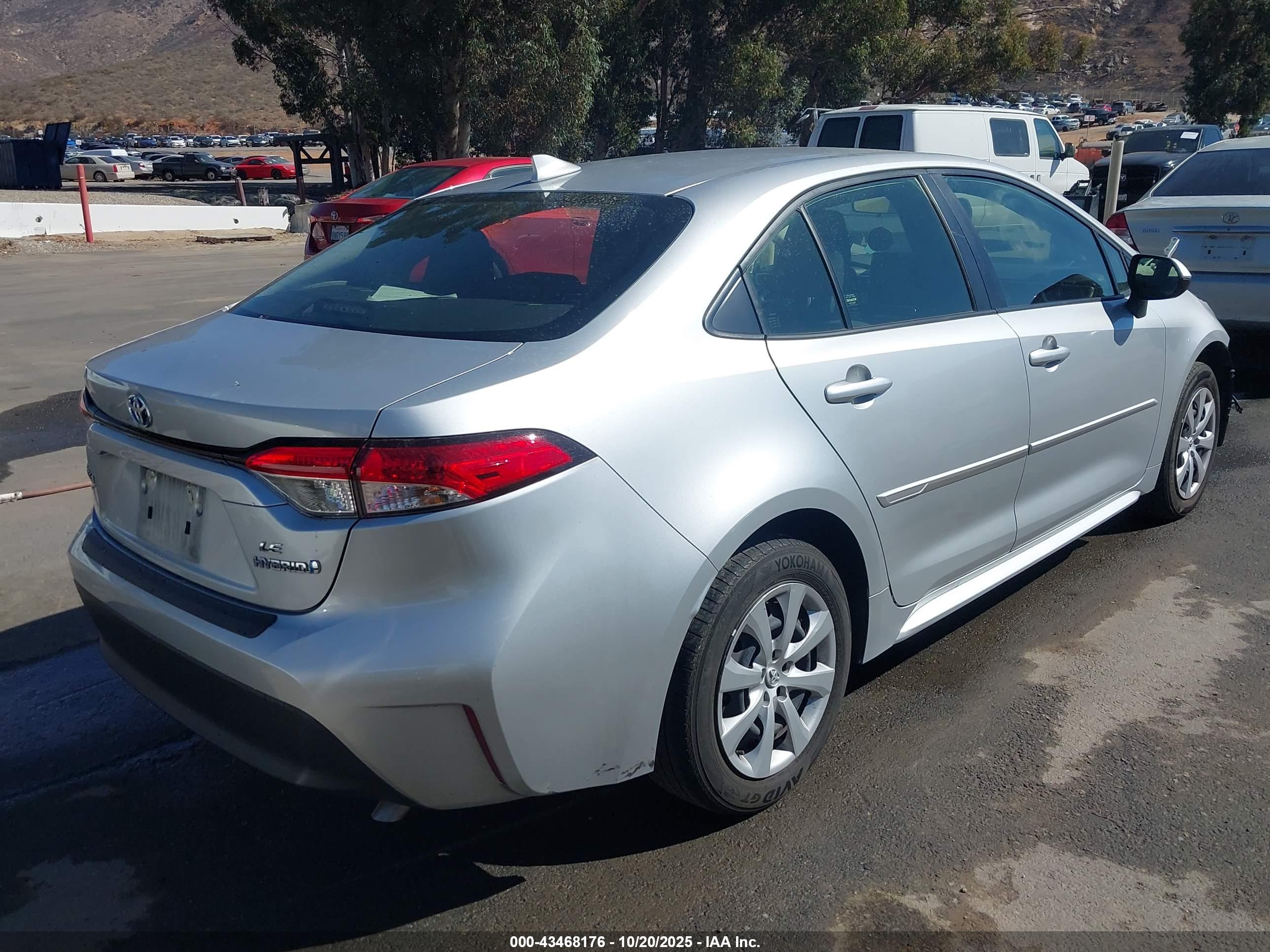 TOYOTA COROLLA image 4