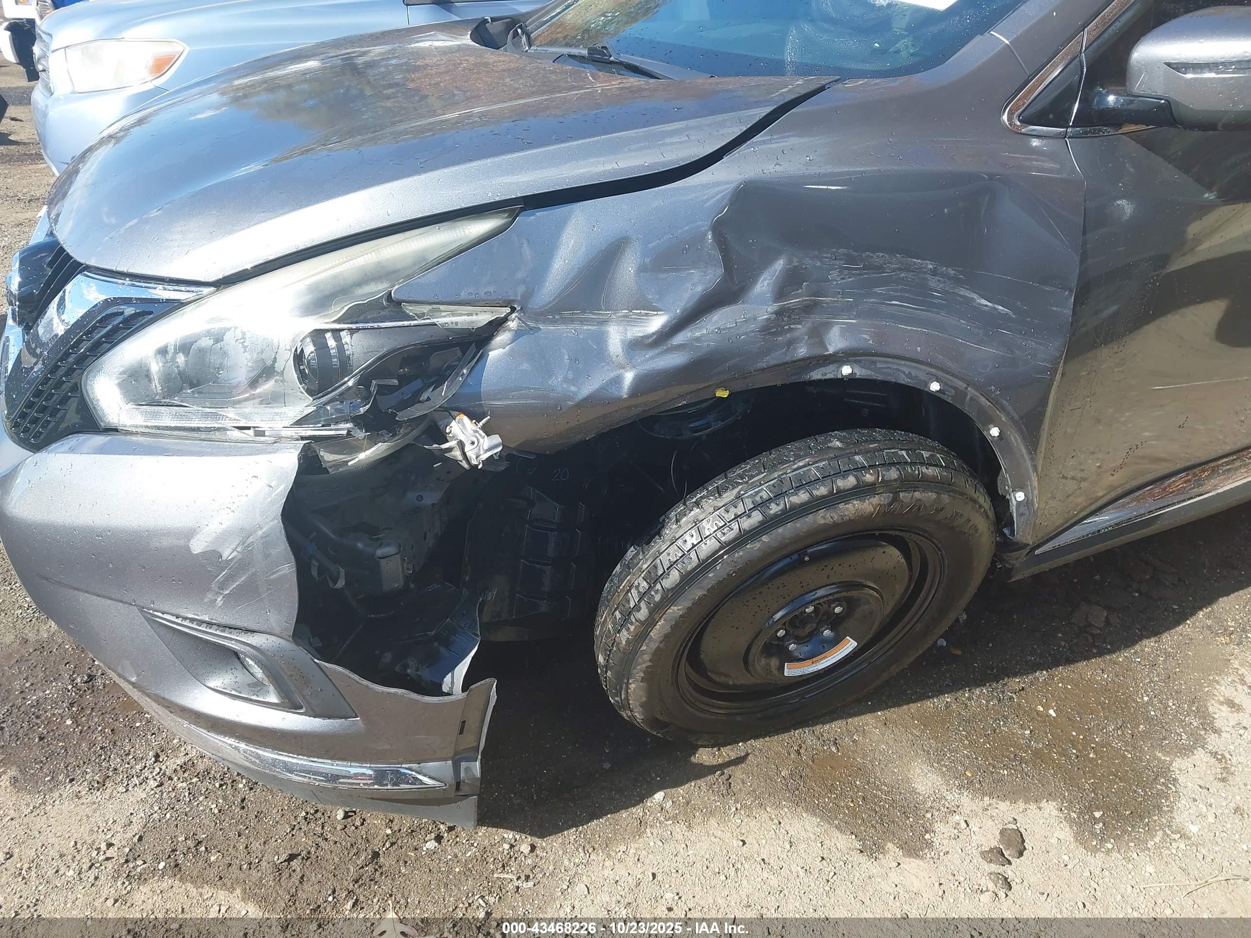 NISSAN MURANO image 6