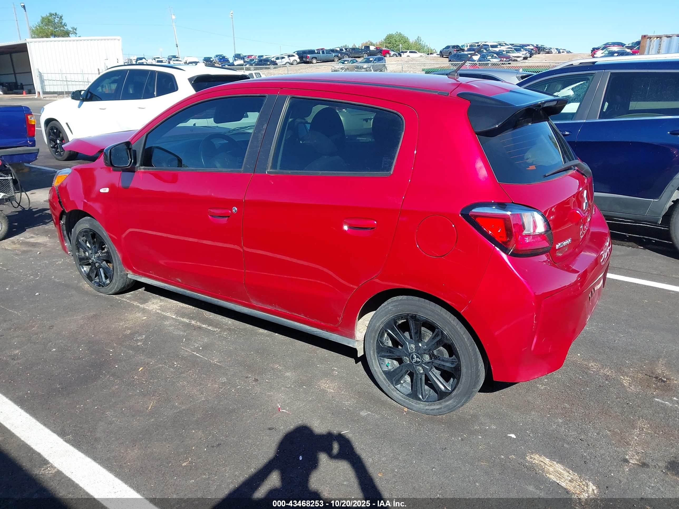 MITSUBISHI MIRAGE image 3