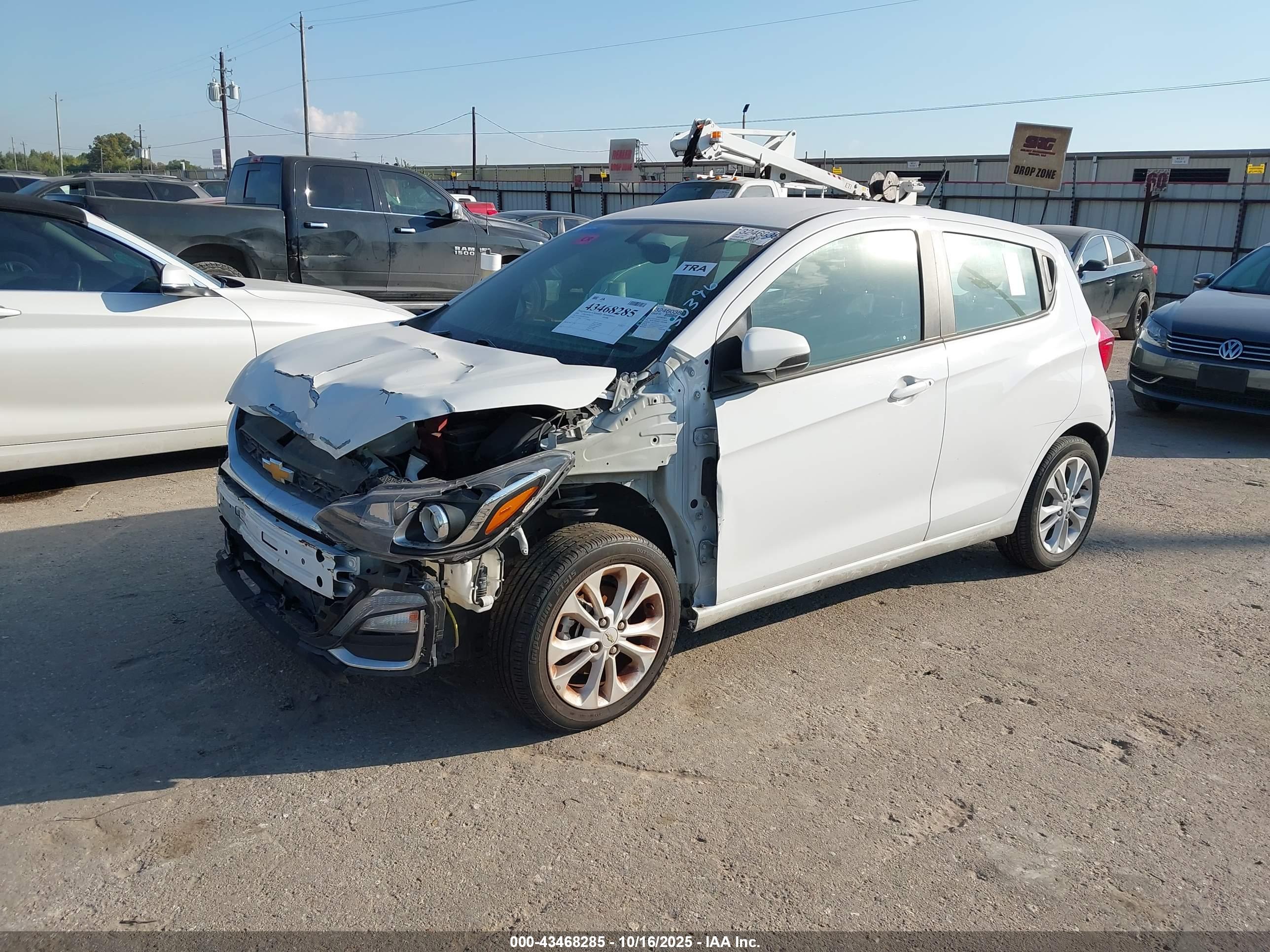 CHEVROLET SPARK image 2