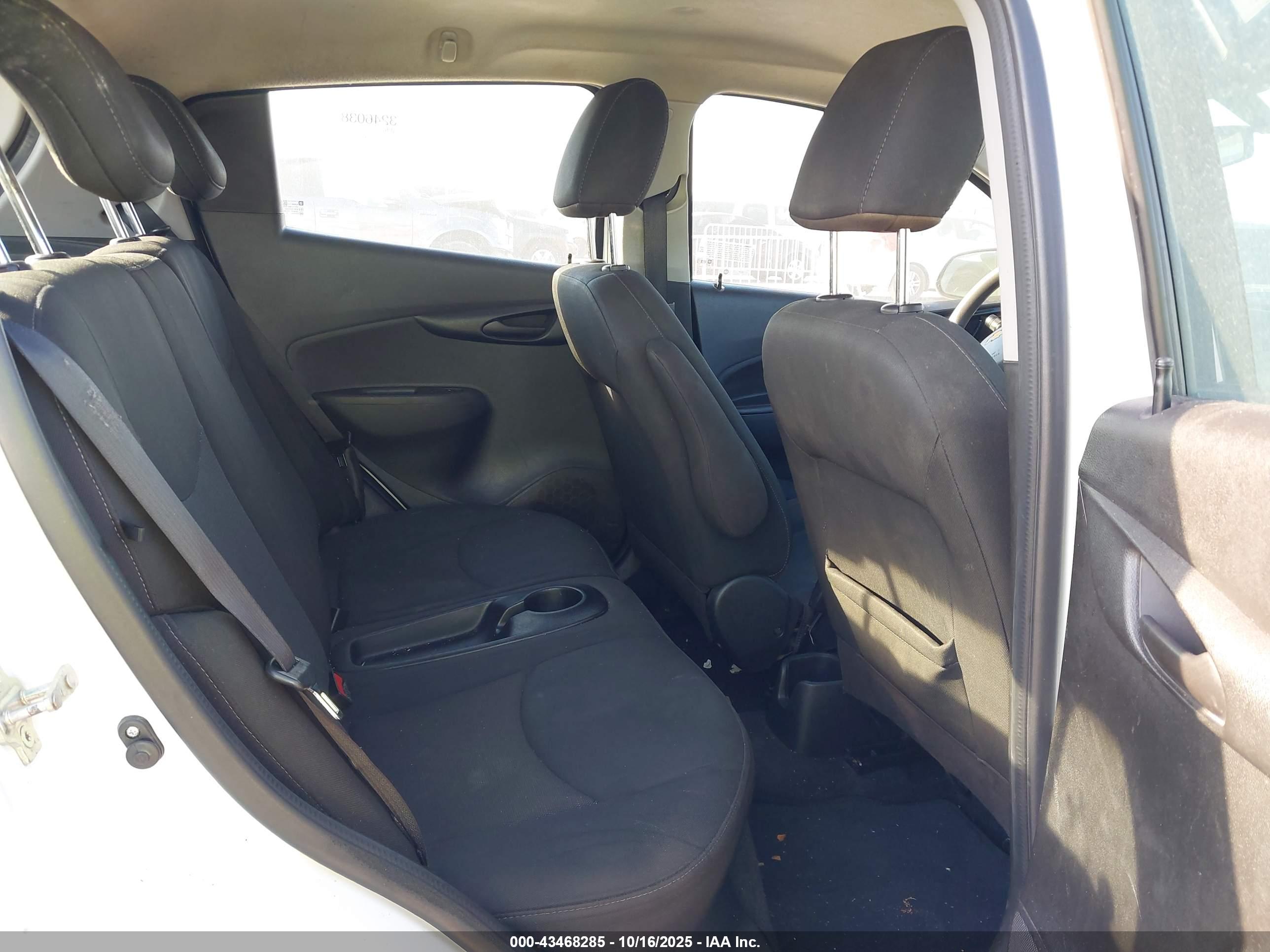 CHEVROLET SPARK image 8