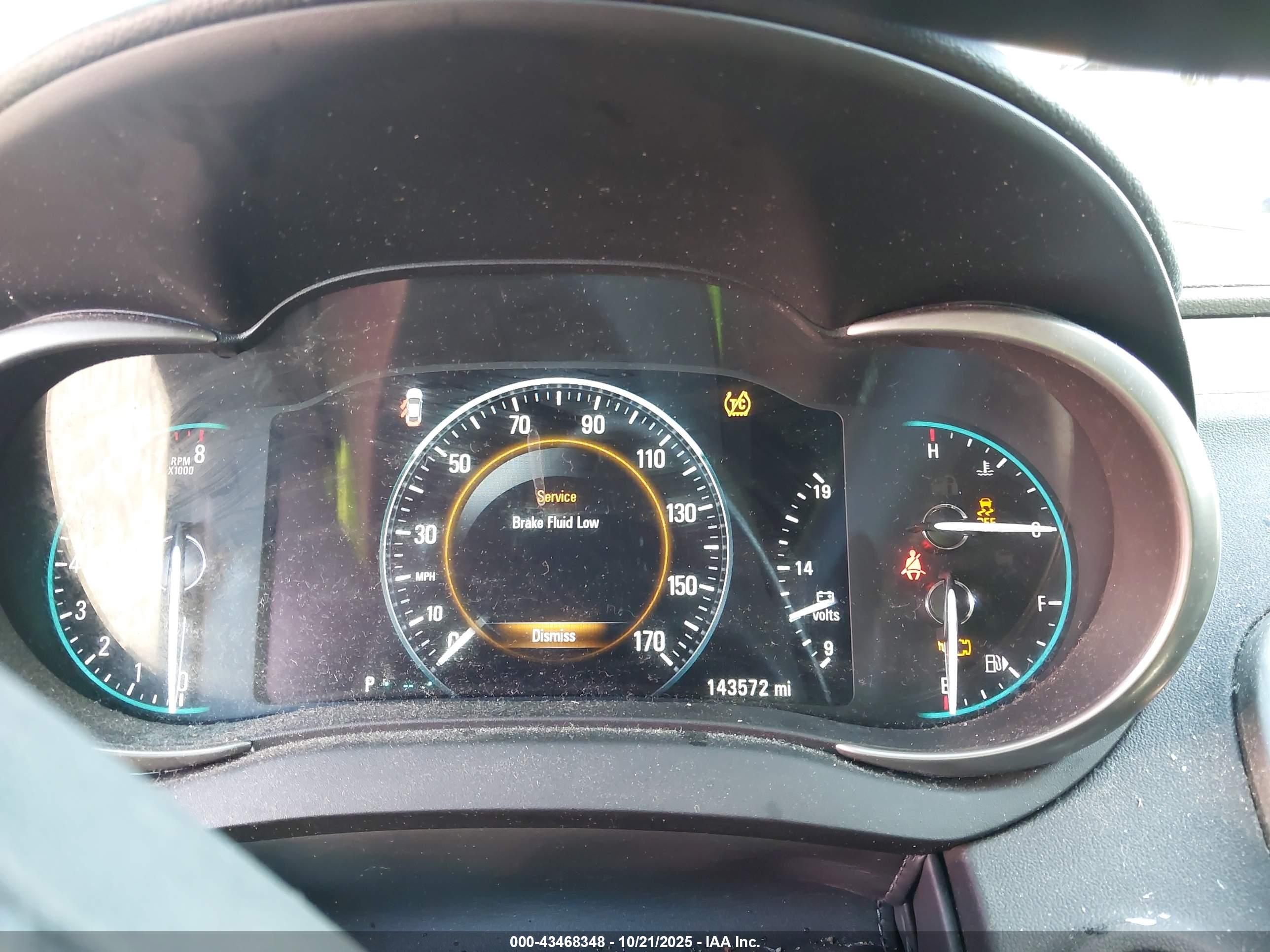 BUICK LACROSSE image 7