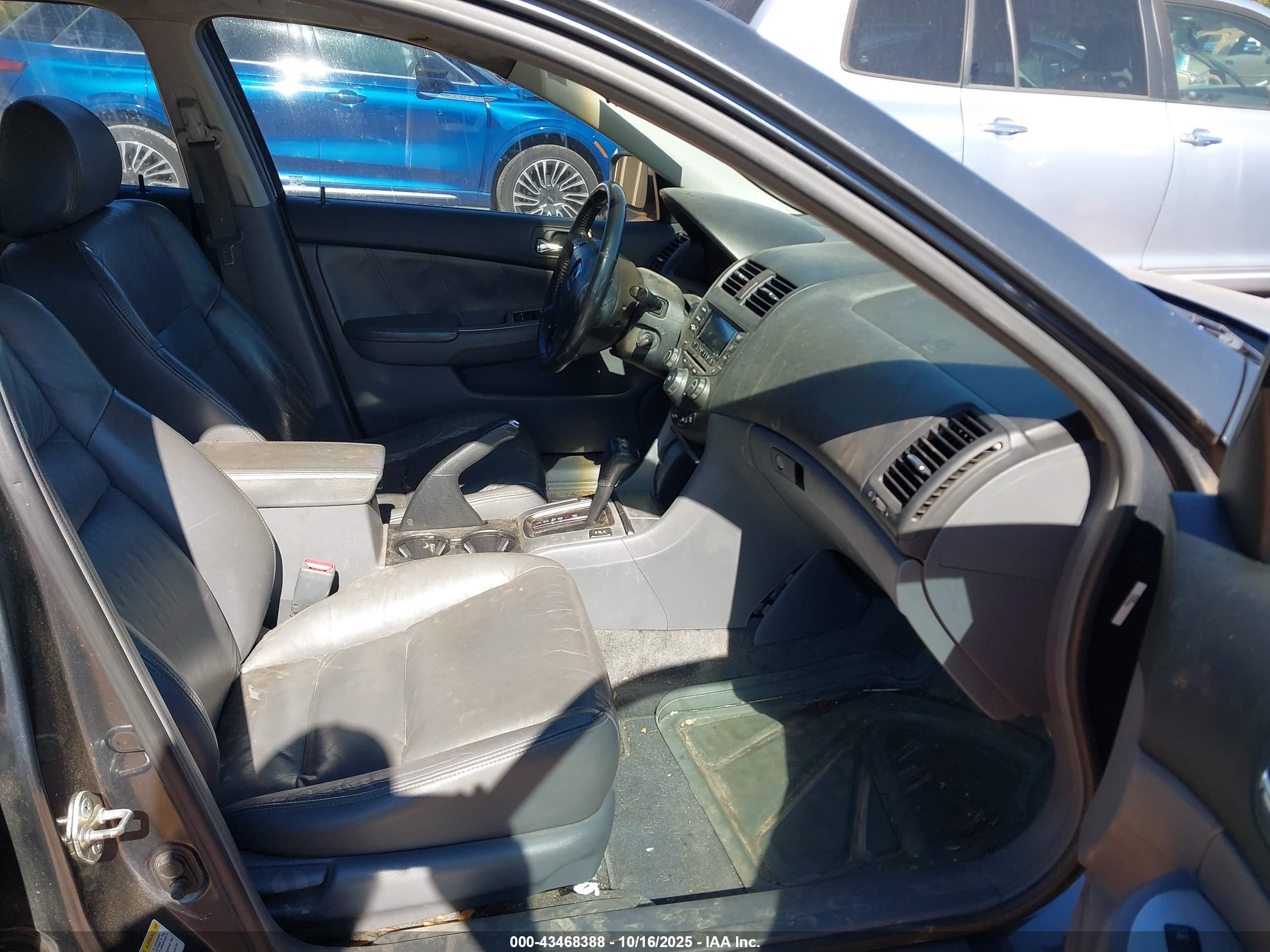 HONDA ACCORD image 5