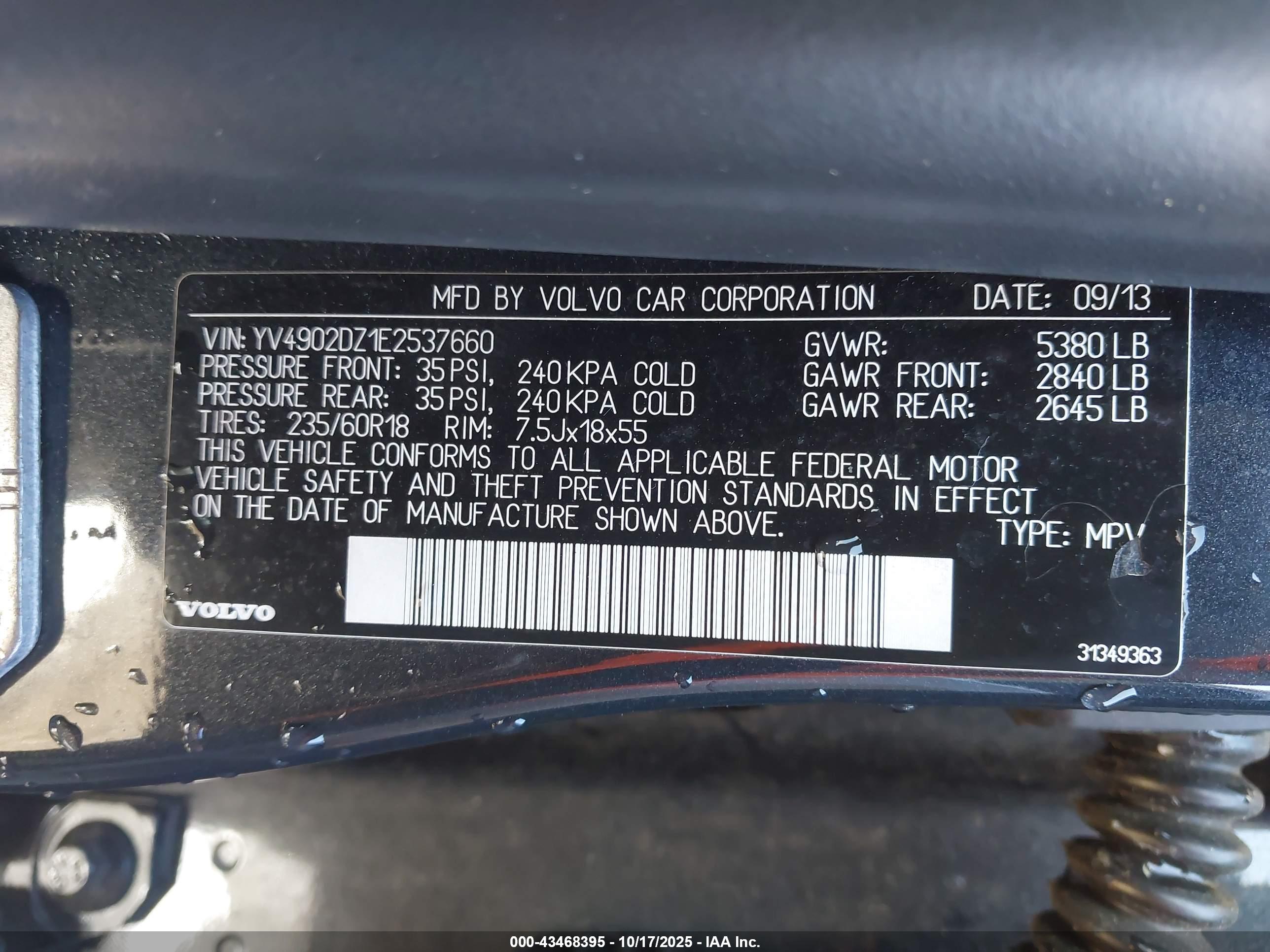 VOLVO XC60 image 9
