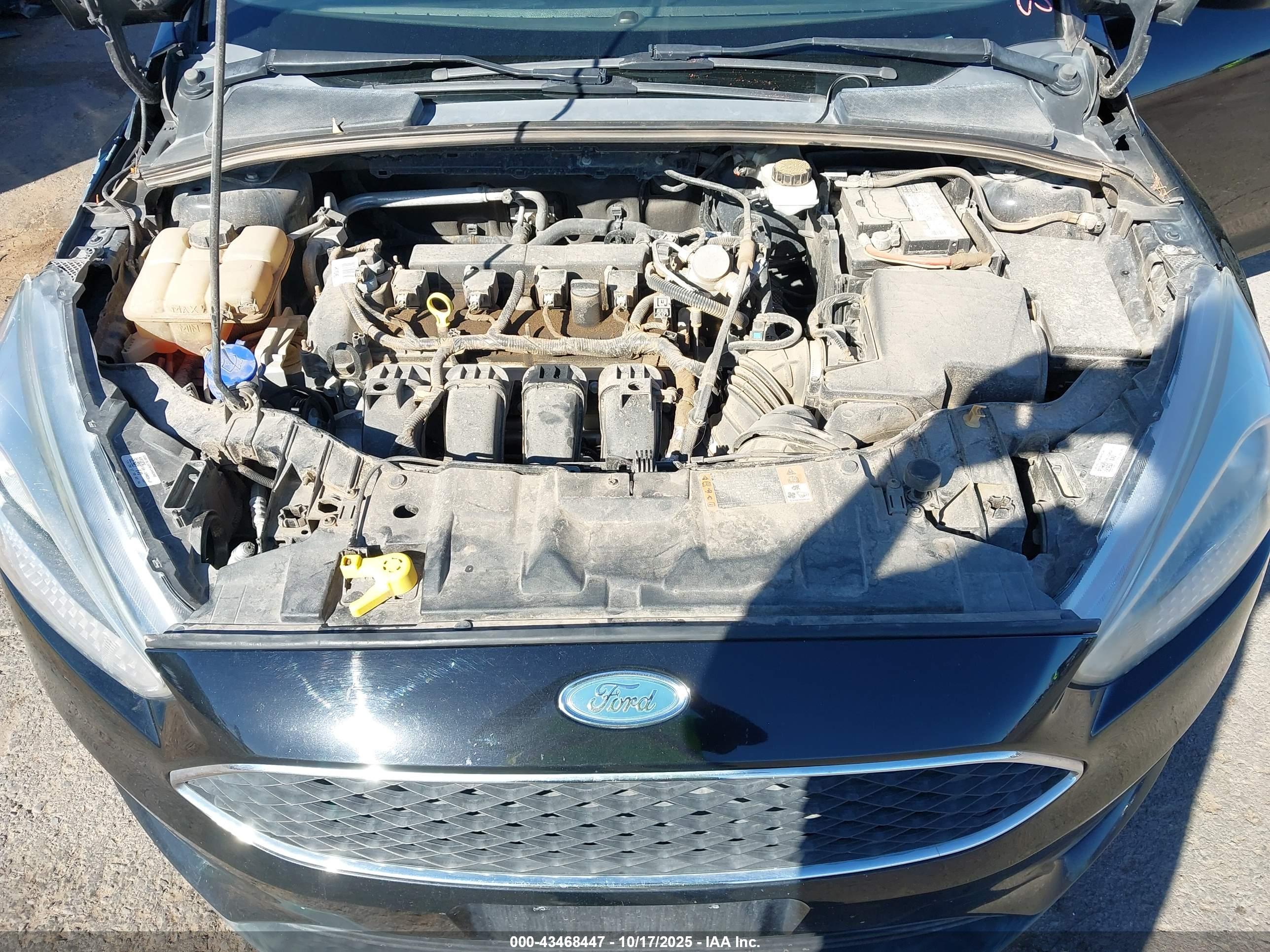 FORD FOCUS image 10