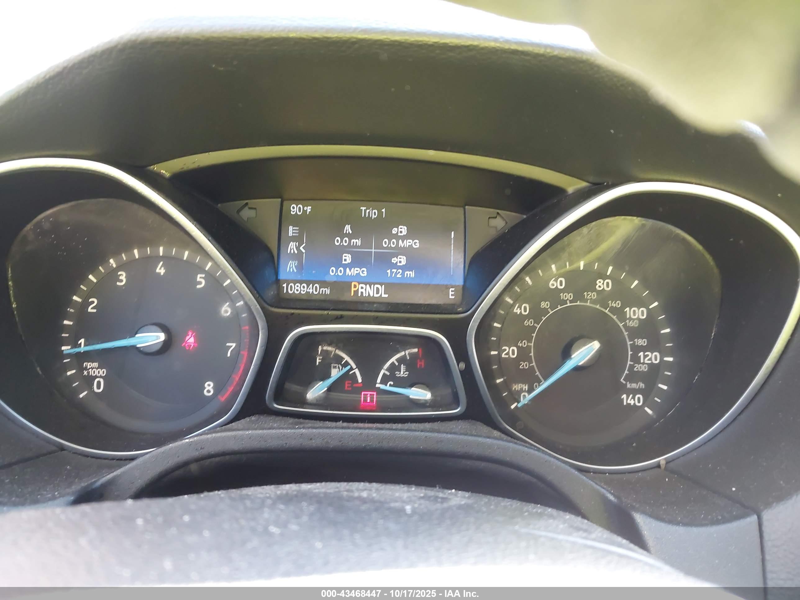 FORD FOCUS image 7