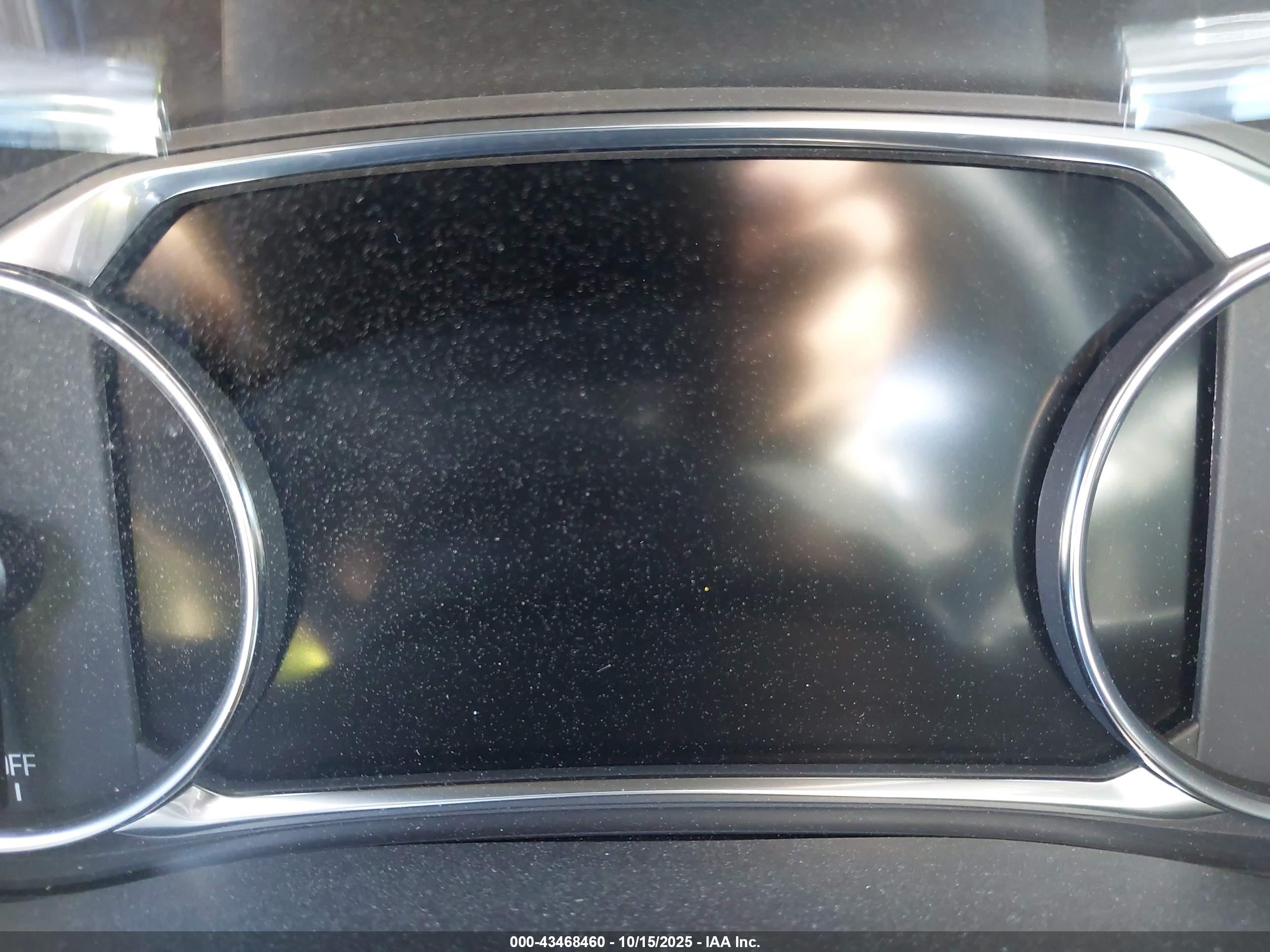CHEVROLET TRAVERSE image 7