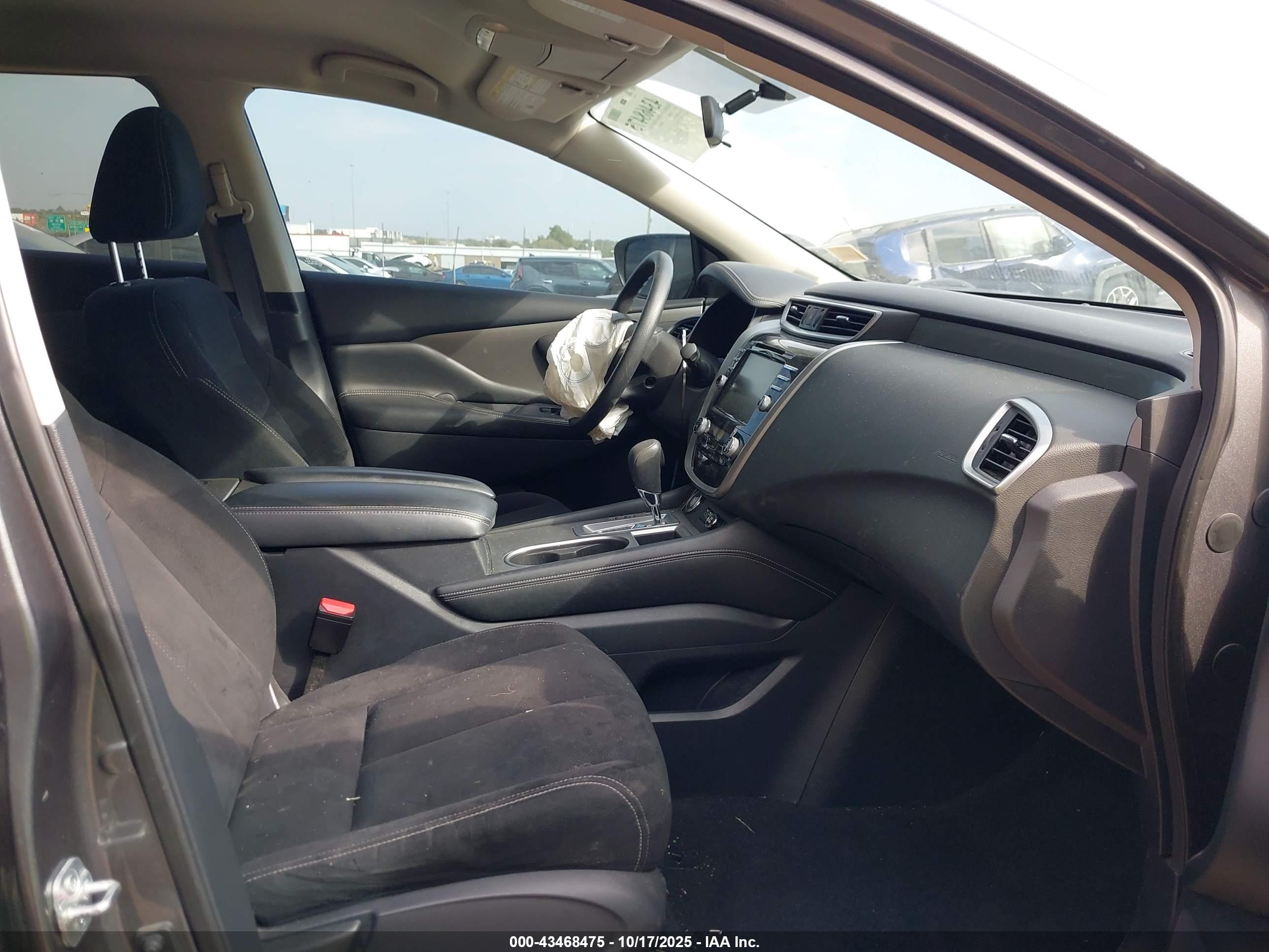 NISSAN MURANO image 5