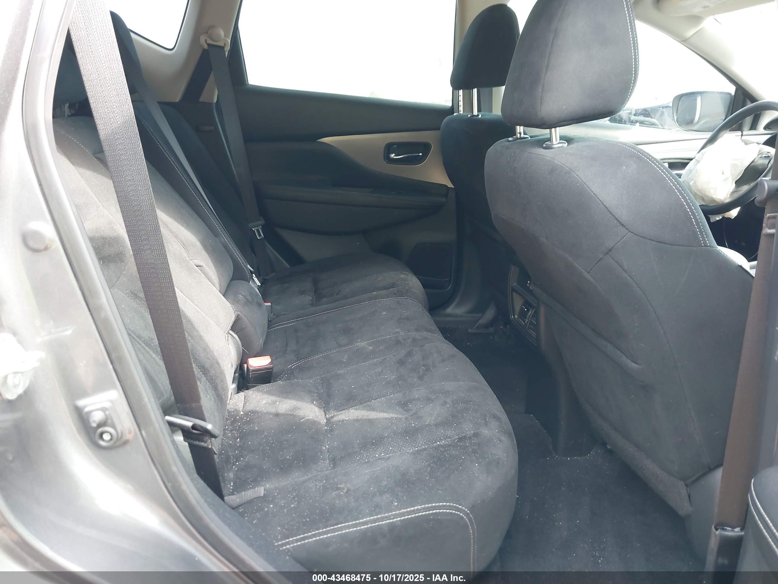 NISSAN MURANO image 8