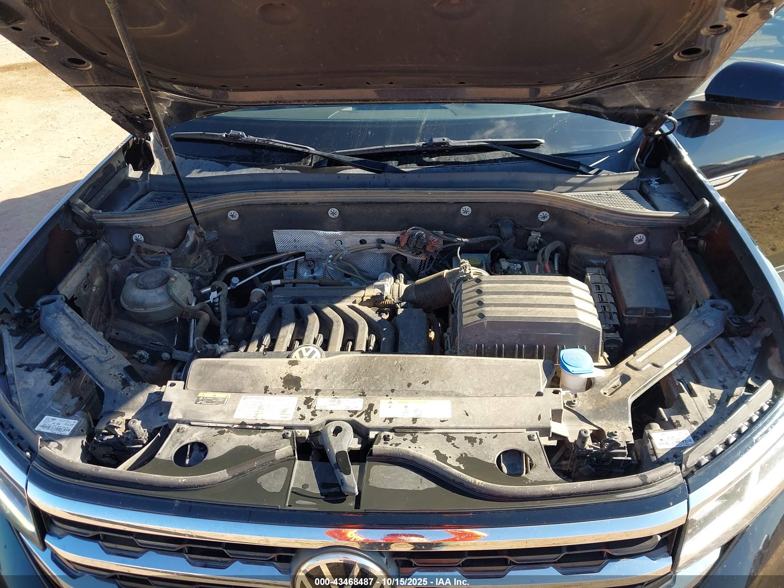 VOLKSWAGEN ATLAS image 10