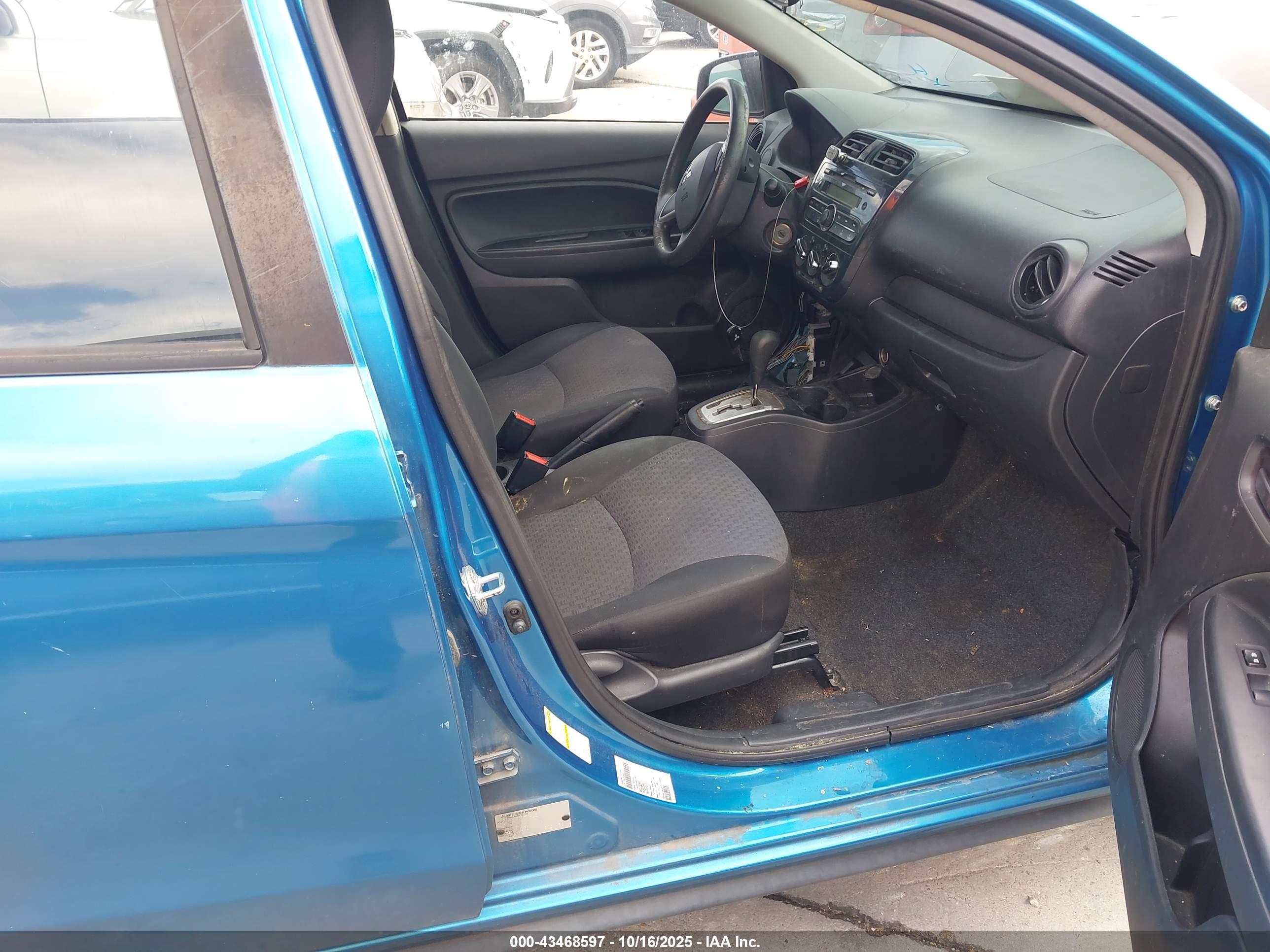 MITSUBISHI MIRAGE image 5