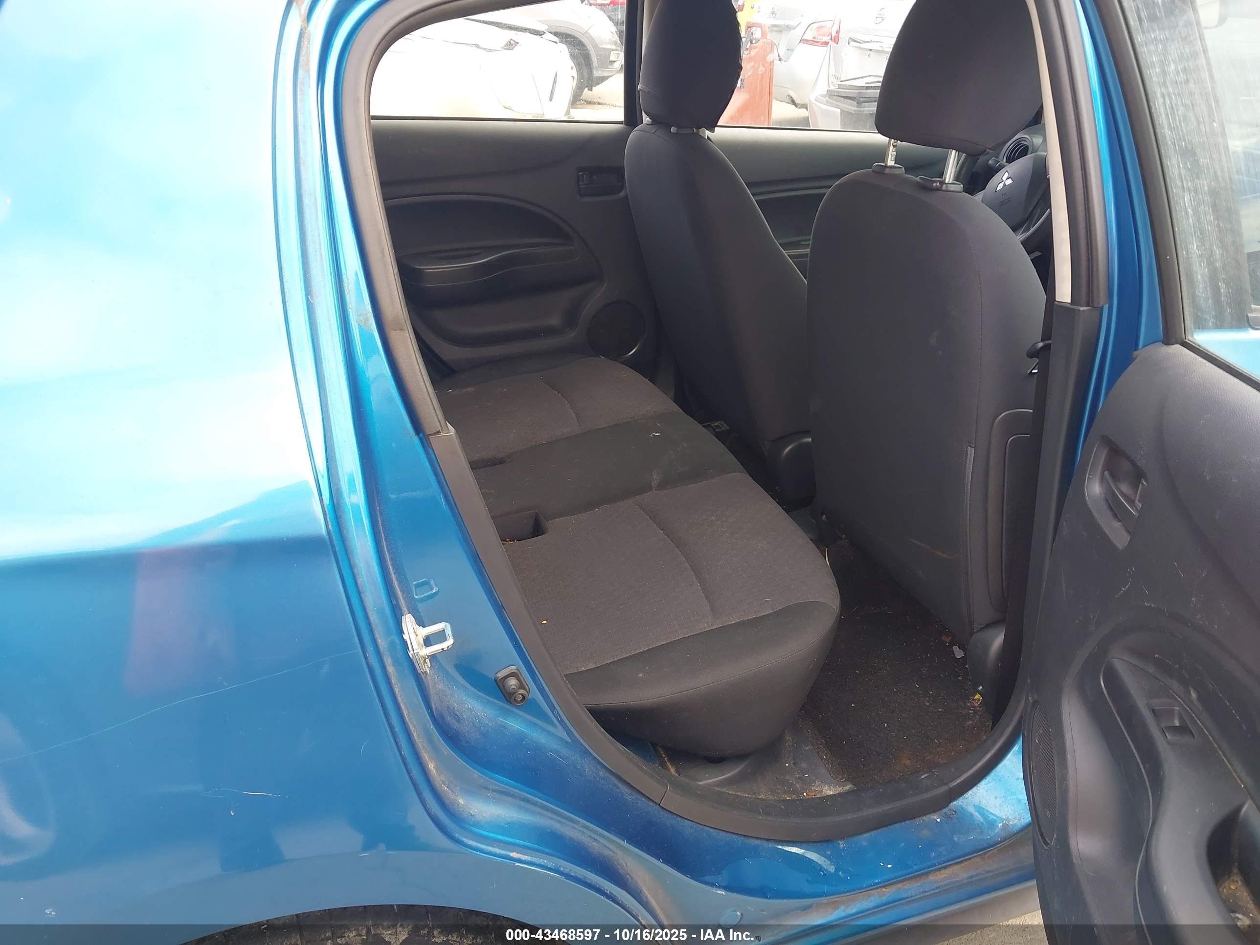 MITSUBISHI MIRAGE image 8