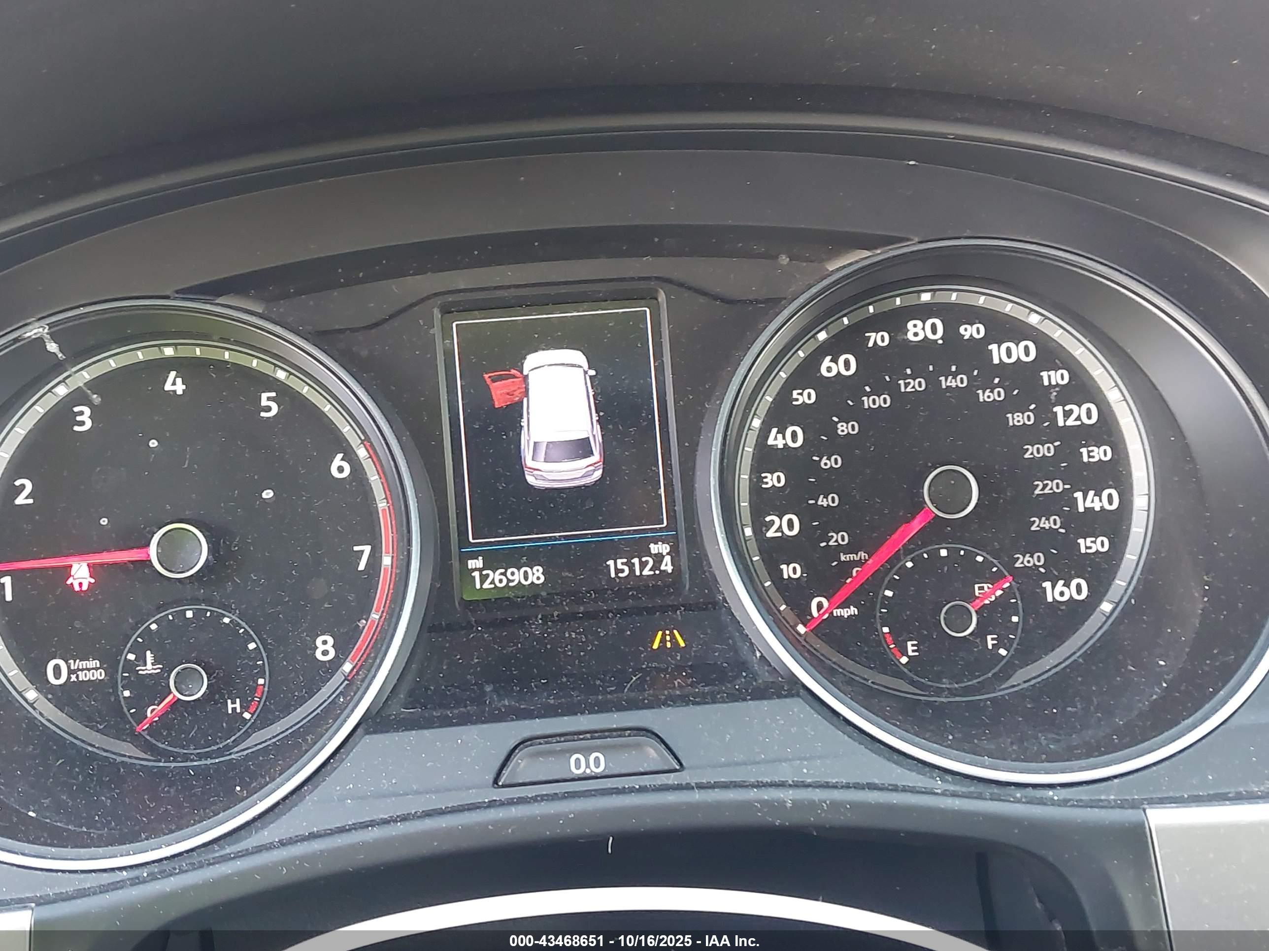 VOLKSWAGEN ATLAS image 7