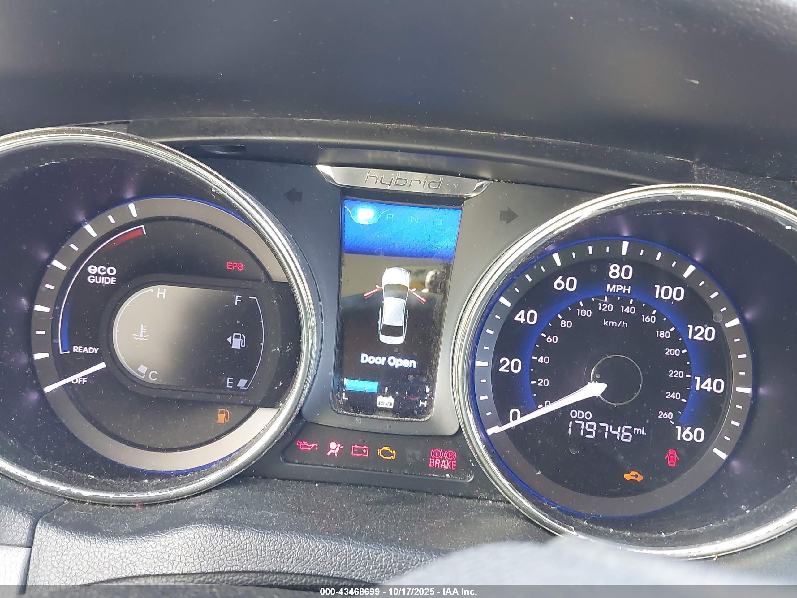 HYUNDAI SONATA image 7