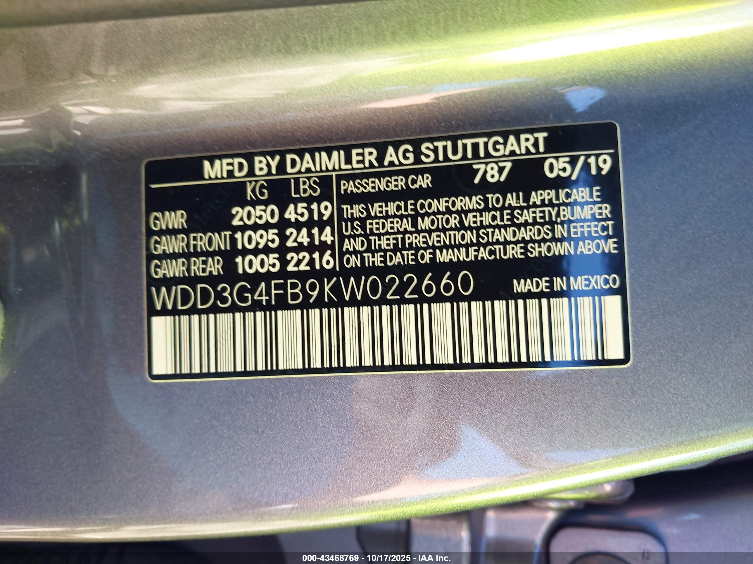 MERCEDES-BENZ A image 9