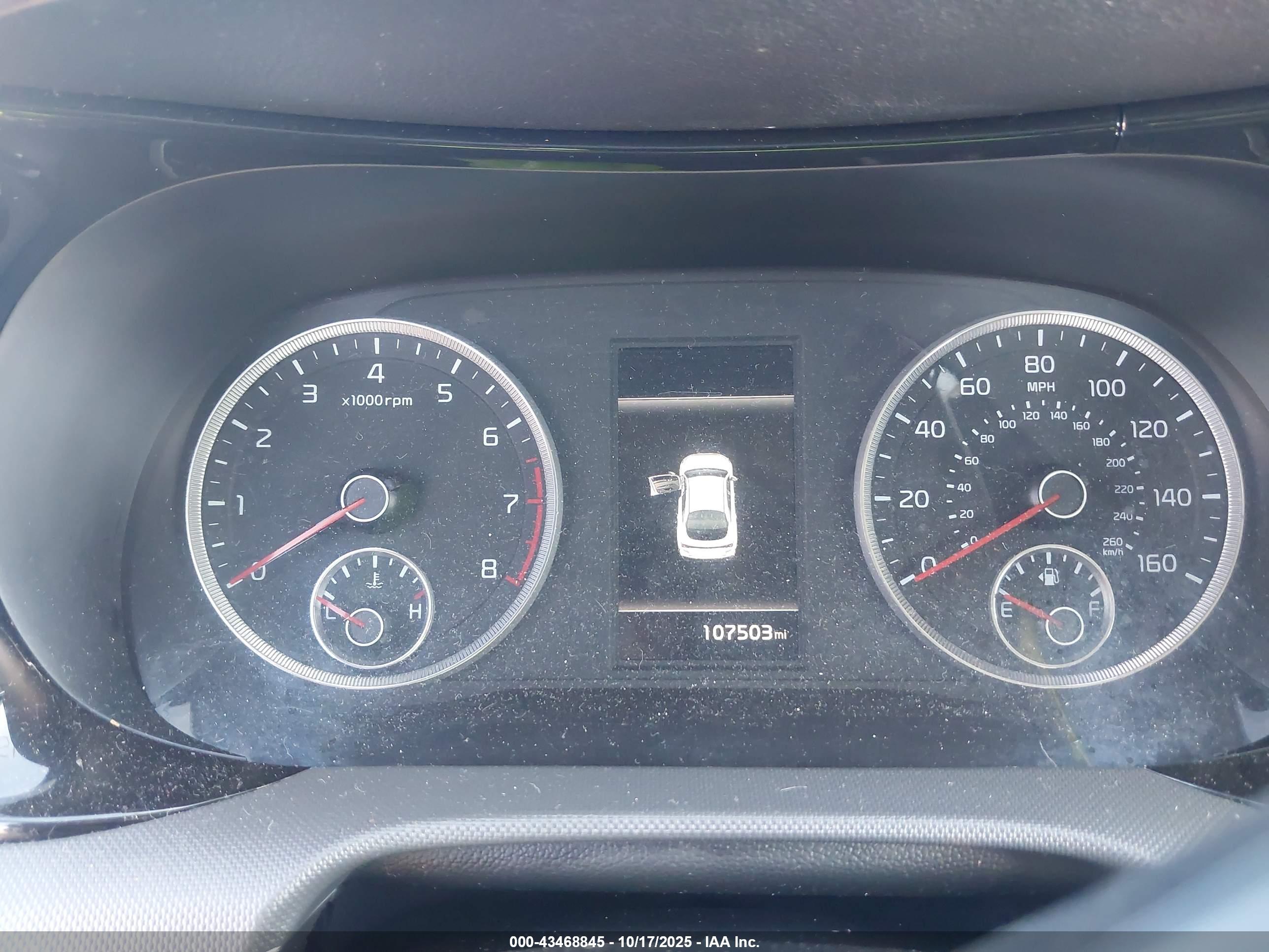 KIA K5 image 7