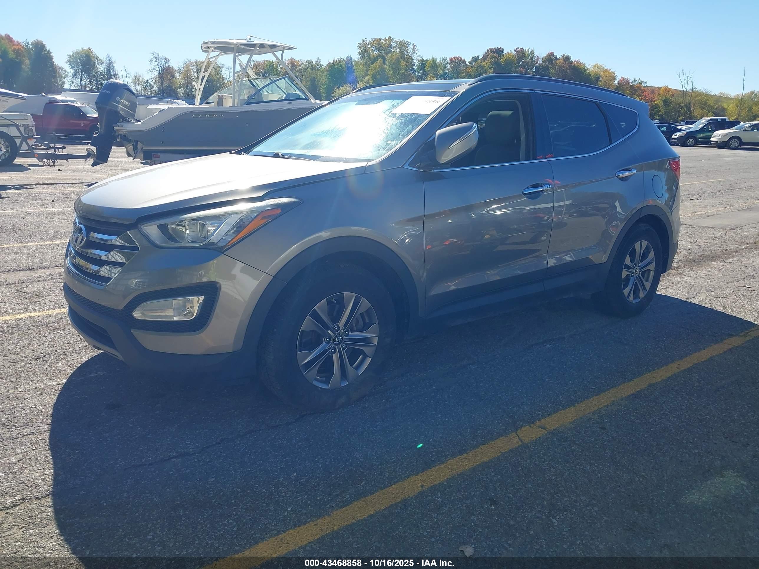 HYUNDAI SANTA image 2