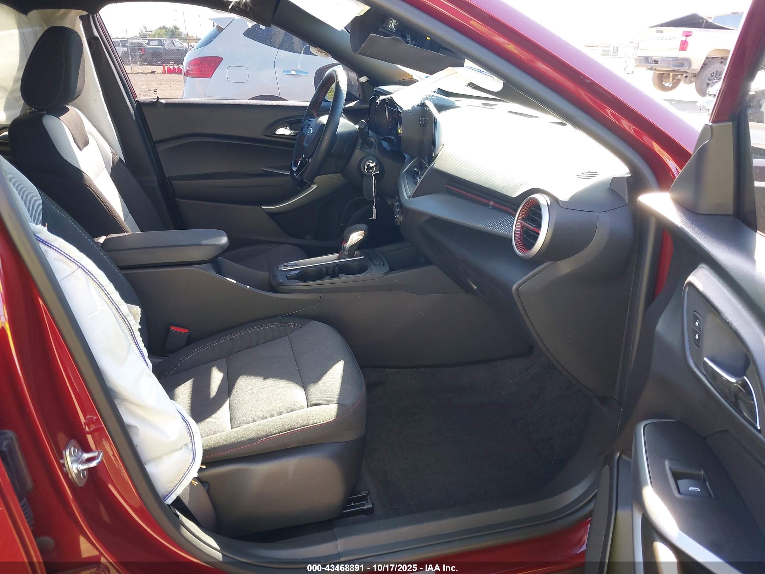 CHEVROLET TRAX image 5
