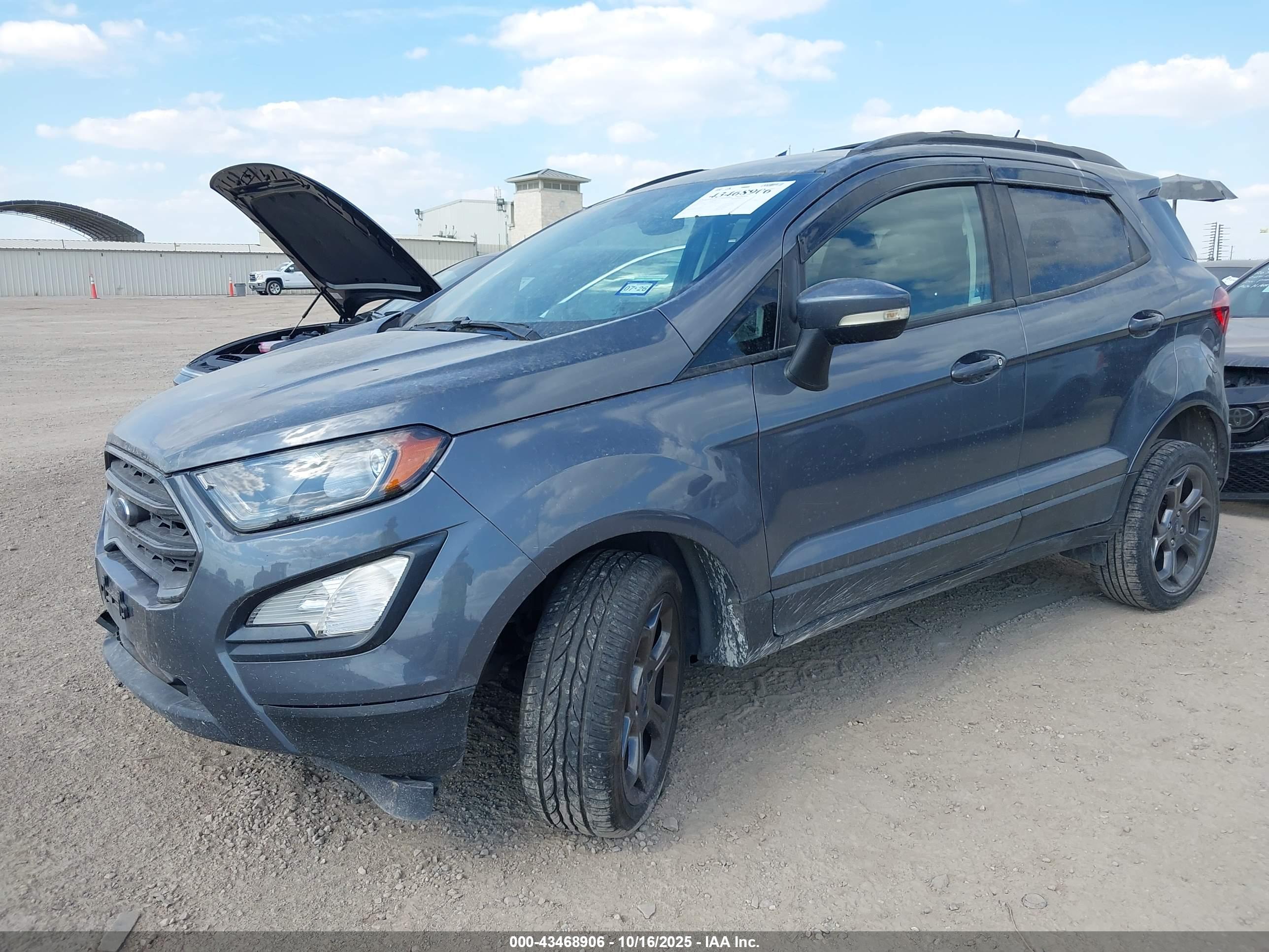 FORD ECOSPORT image 2