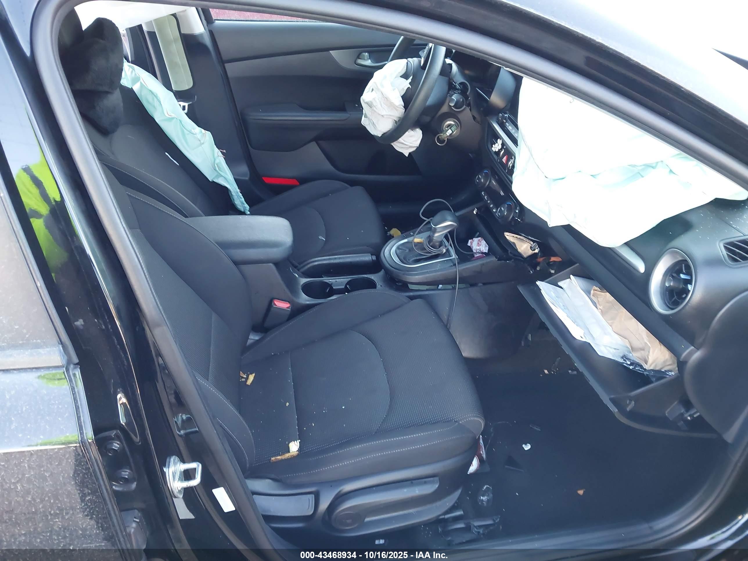 KIA FORTE image 5