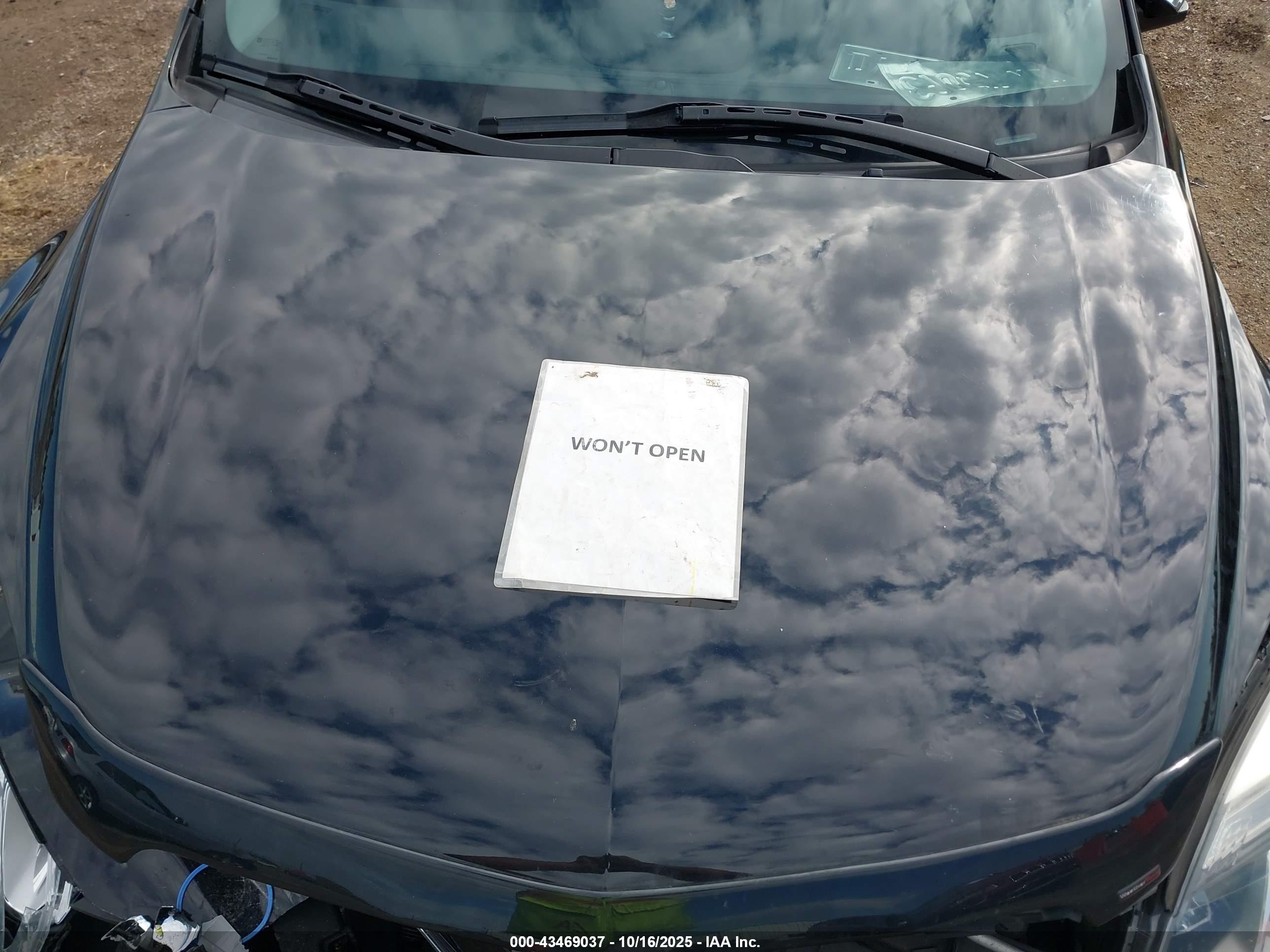CHEVROLET EQUINOX image 10