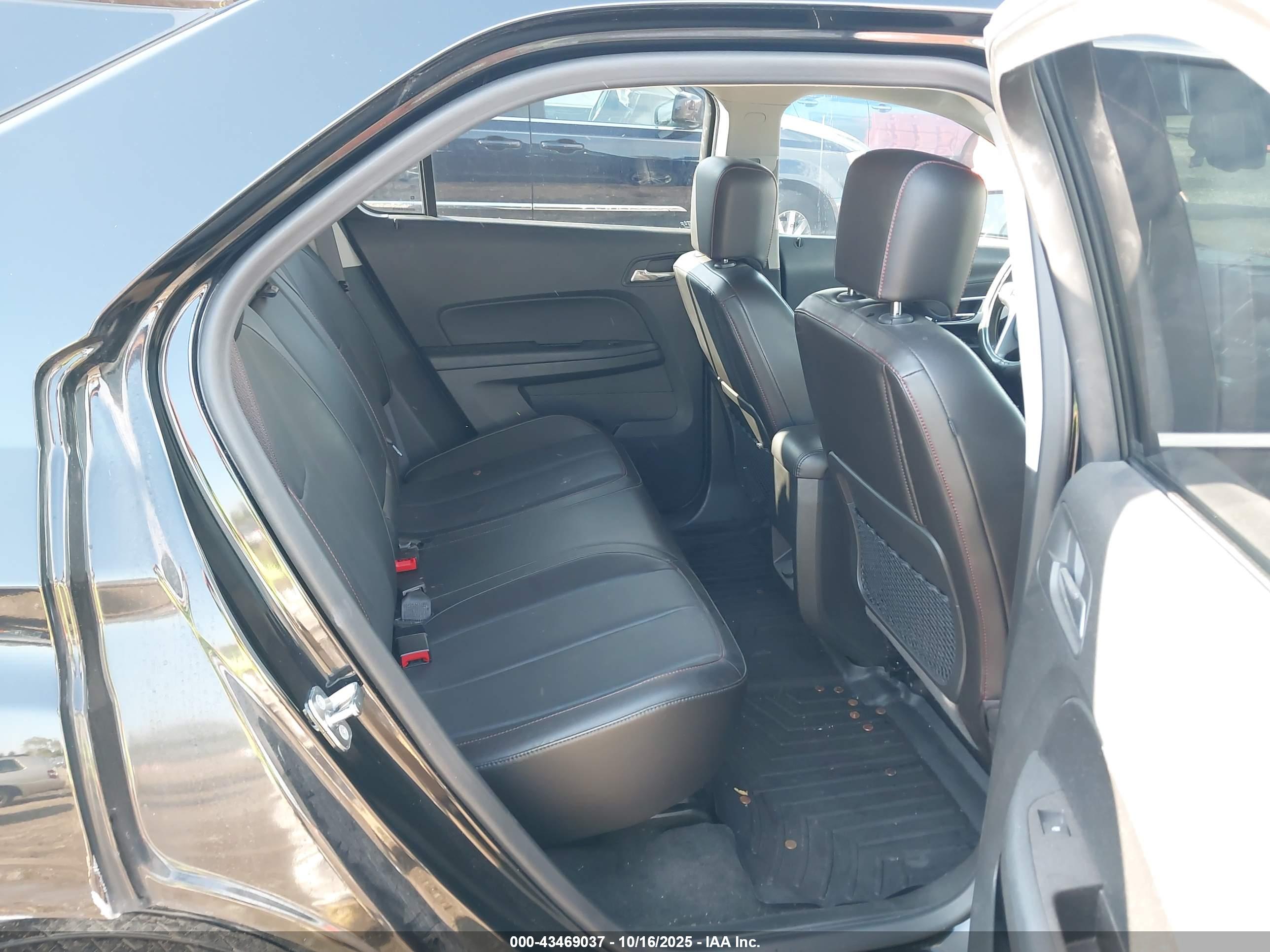 CHEVROLET EQUINOX image 8