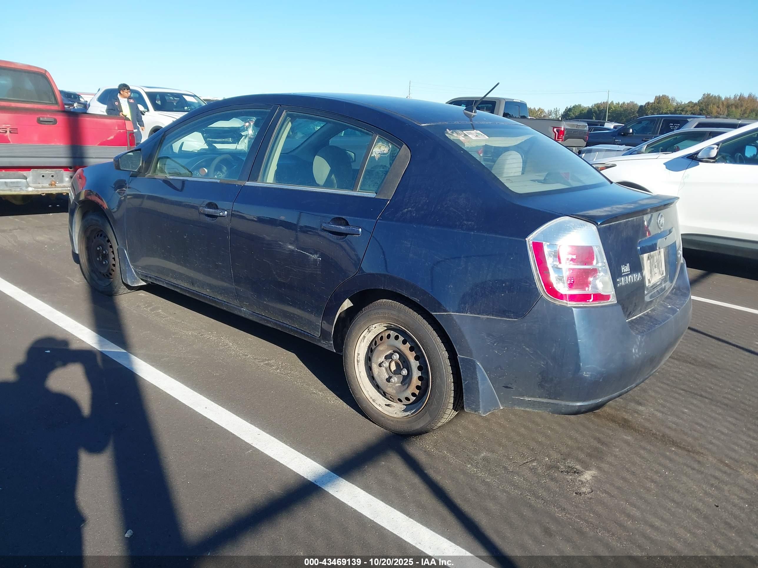 NISSAN SENTRA image 3