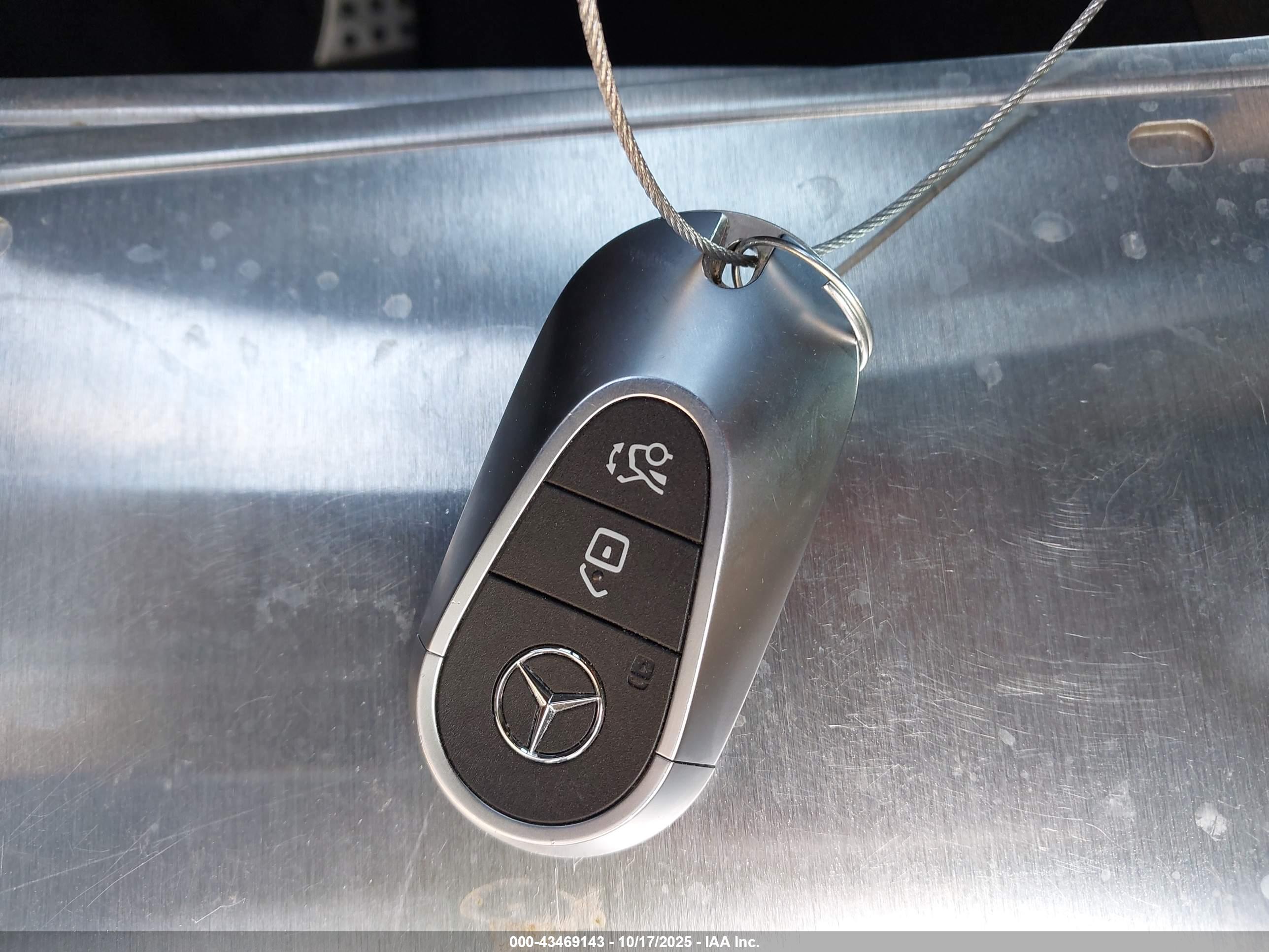 MERCEDES-BENZ CLE image 11