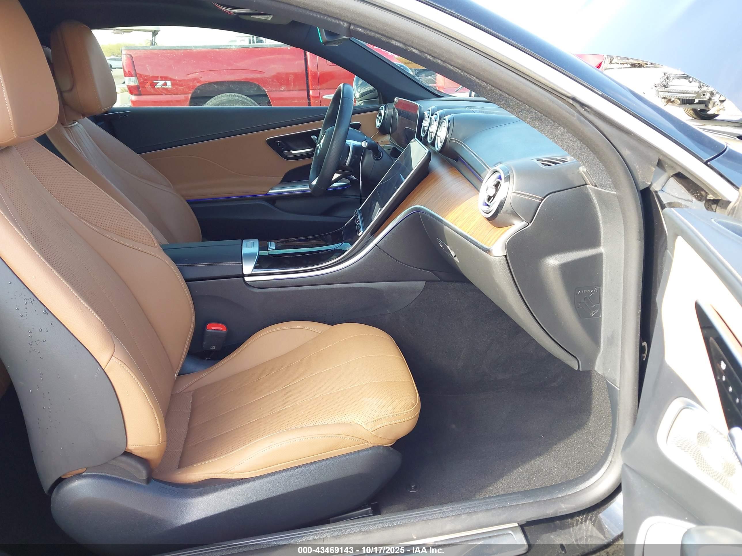 MERCEDES-BENZ CLE image 5
